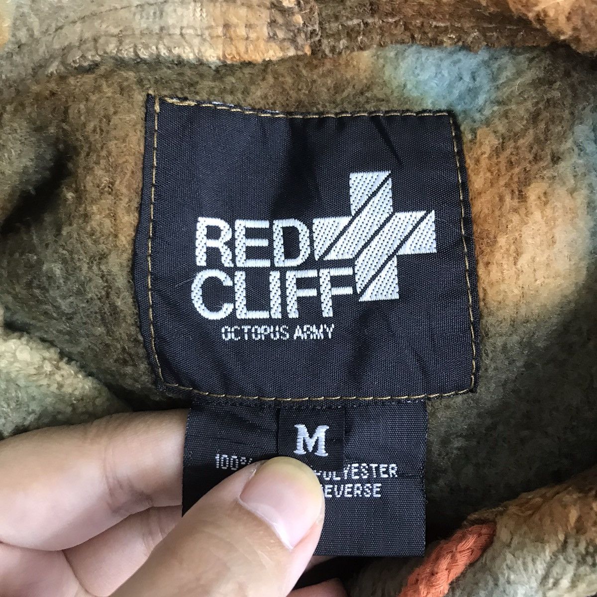 Vintage RED CLIFF Octopus Army Tie Dye Oversize Hoodie Size US M / EU 48-50 / 2 - 4 Thumbnail