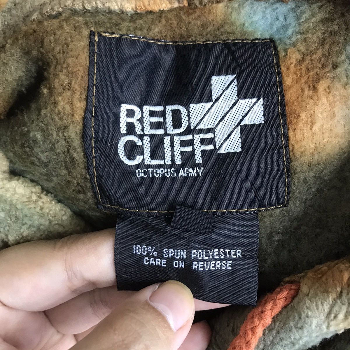 Vintage RED CLIFF Octopus Army Tie Dye Oversize Hoodie Size US M / EU 48-50 / 2 - 5 Thumbnail