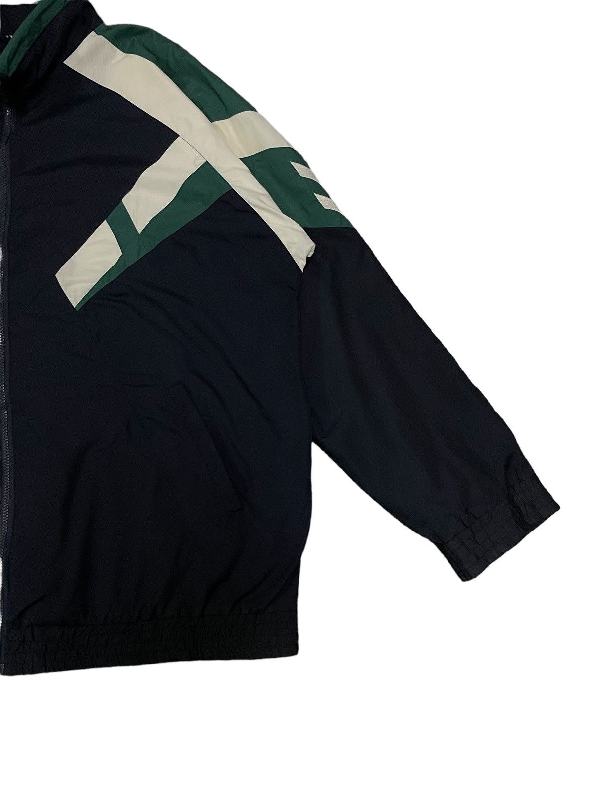 Hummel Hummel Retro Blockcore Style Oversize Jacket Size US XXL / EU 58 / 5 - 6 Thumbnail