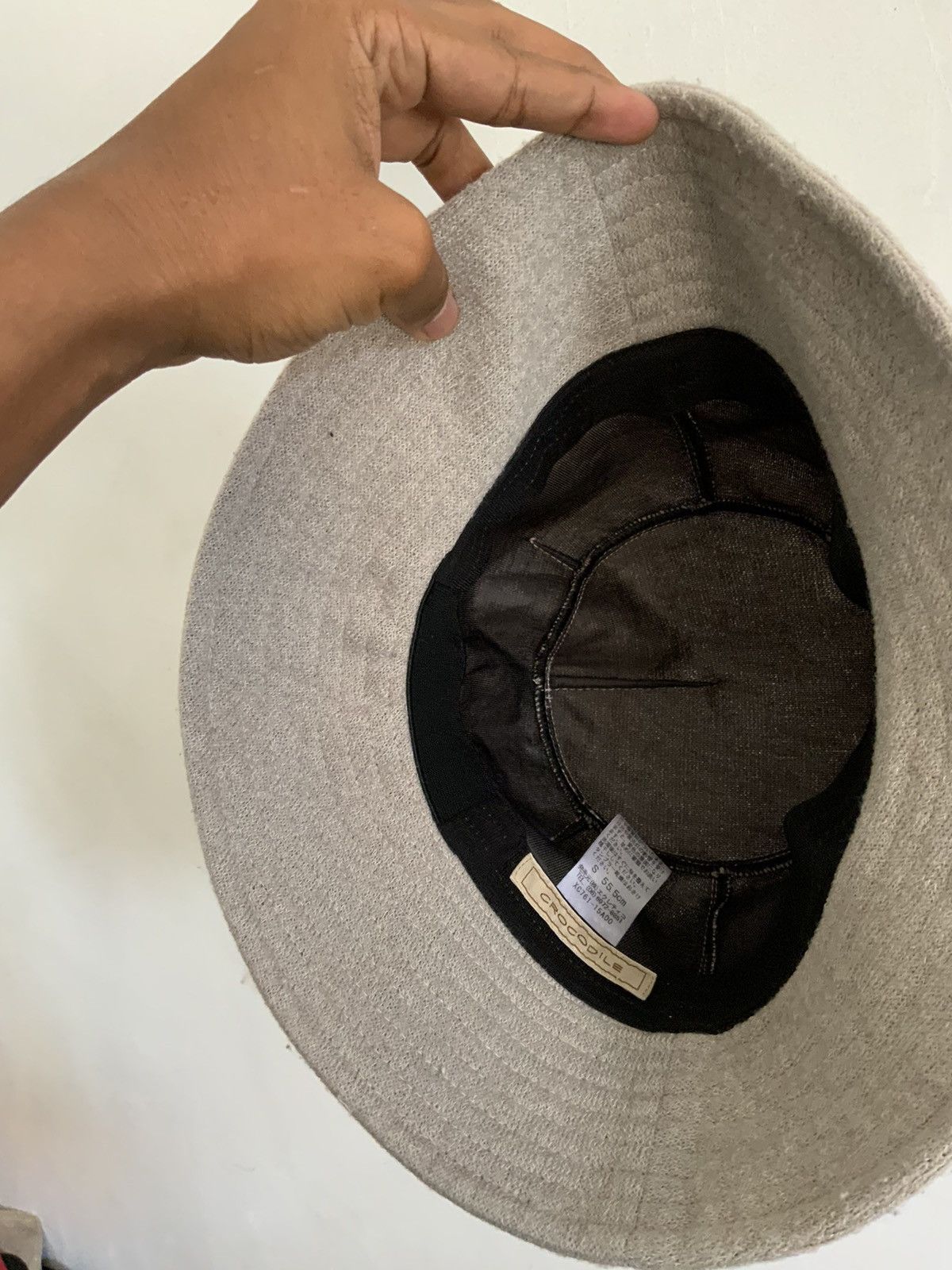 Japanese Brand Vintage Crocodile Mohair Japan Bucket Hat Size ONE SIZE - 9 Thumbnail