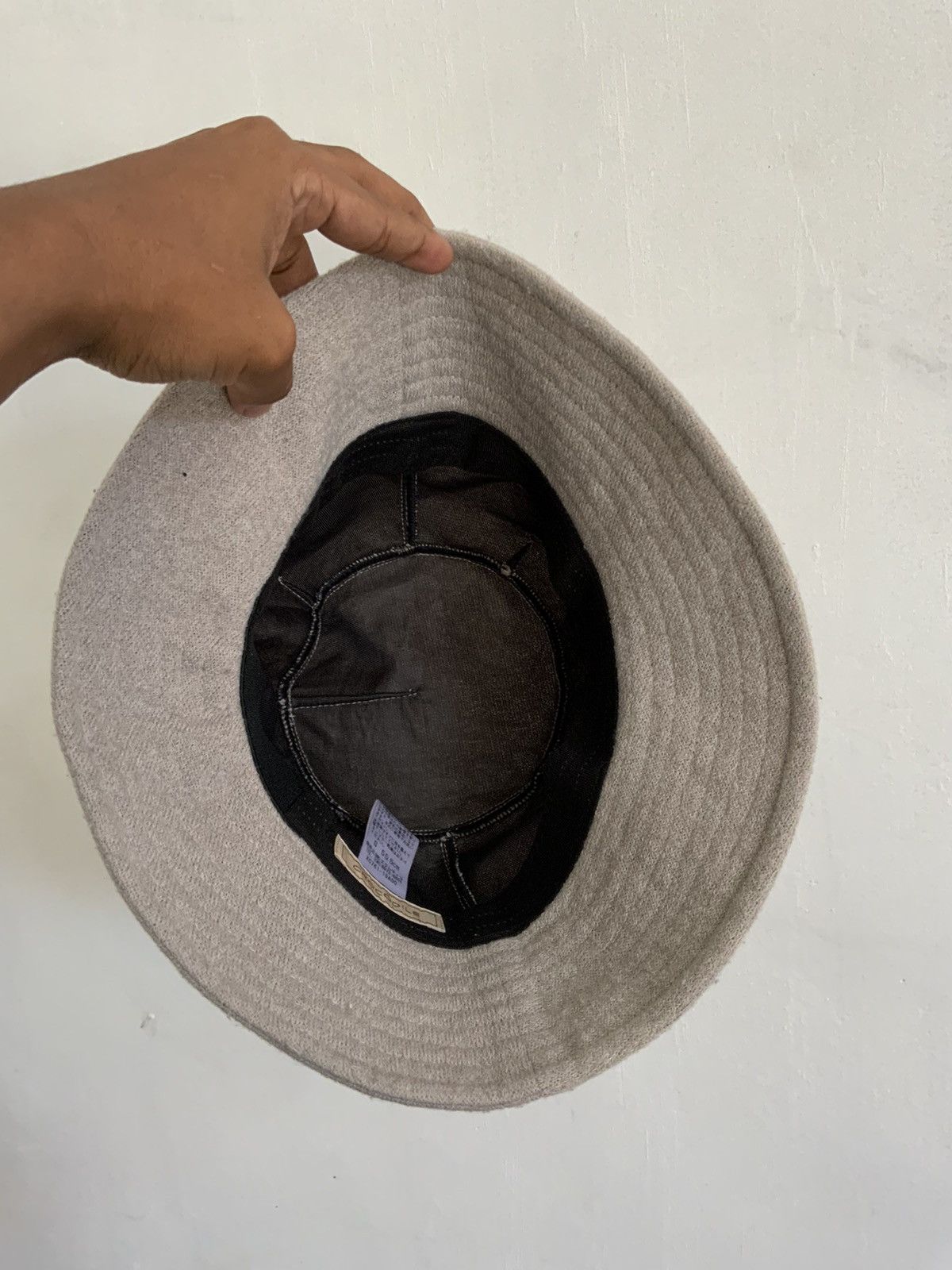 Japanese Brand Vintage Crocodile Mohair Japan Bucket Hat Size ONE SIZE - 7 Thumbnail