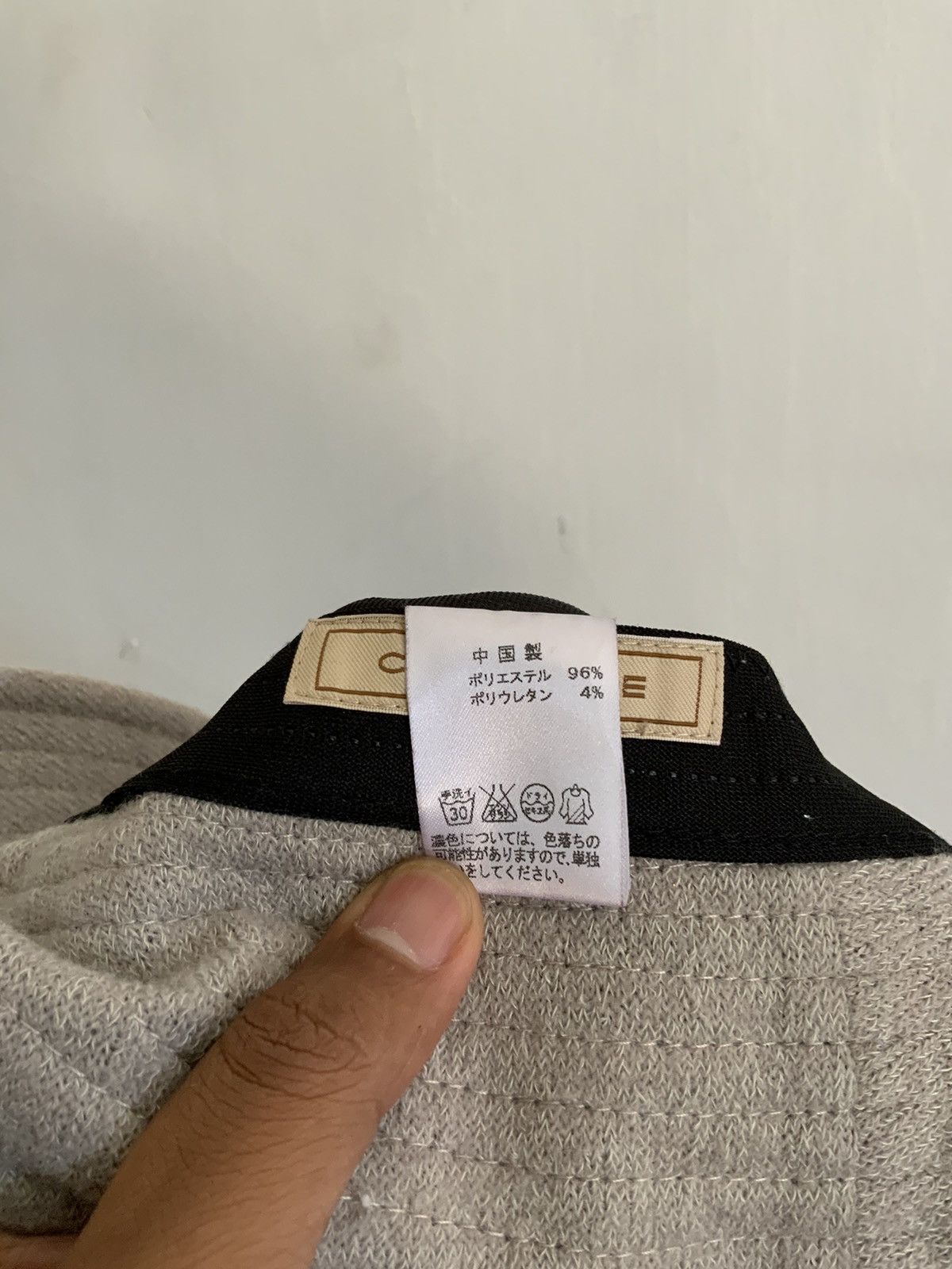 Japanese Brand Vintage Crocodile Mohair Japan Bucket Hat Size ONE SIZE - 13 Thumbnail