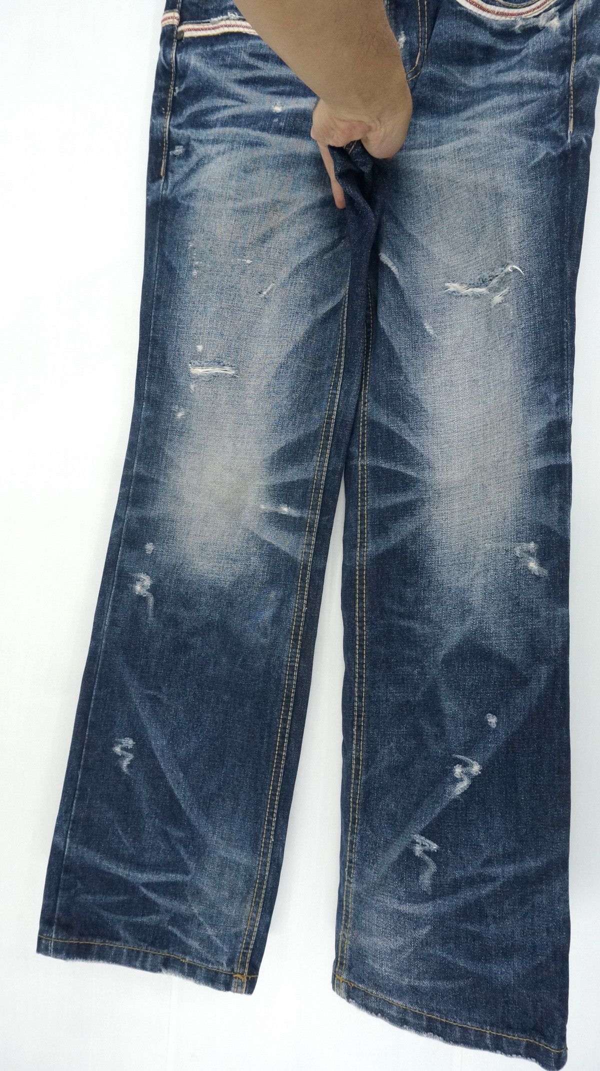 Japanese Brand Vintage Lolita Yoshitomo Nara Distressed Jeans Size US 32 / EU 48 - 6 Thumbnail