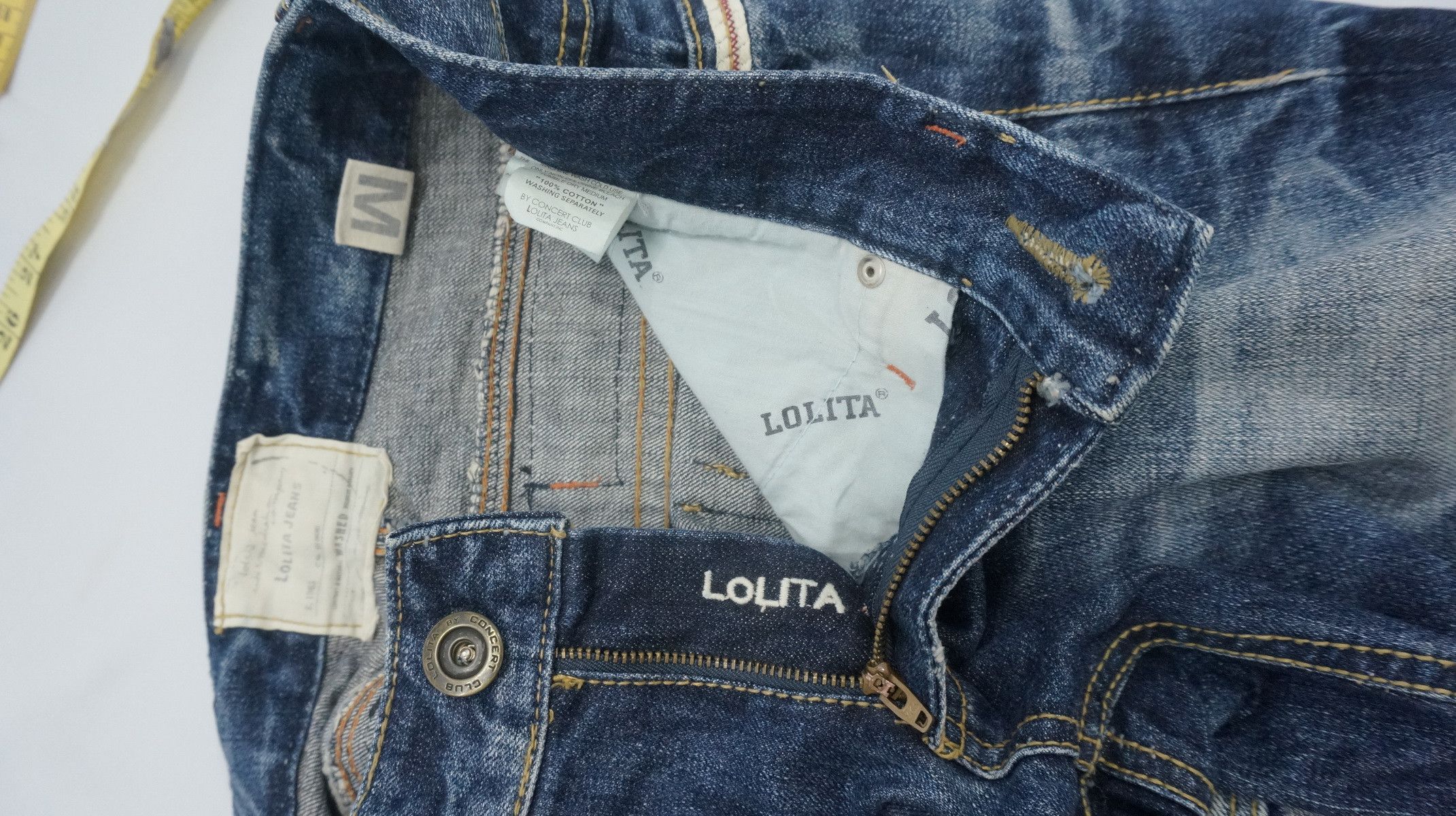Japanese Brand Vintage Lolita Yoshitomo Nara Distressed Jeans Size US 32 / EU 48 - 18 Thumbnail
