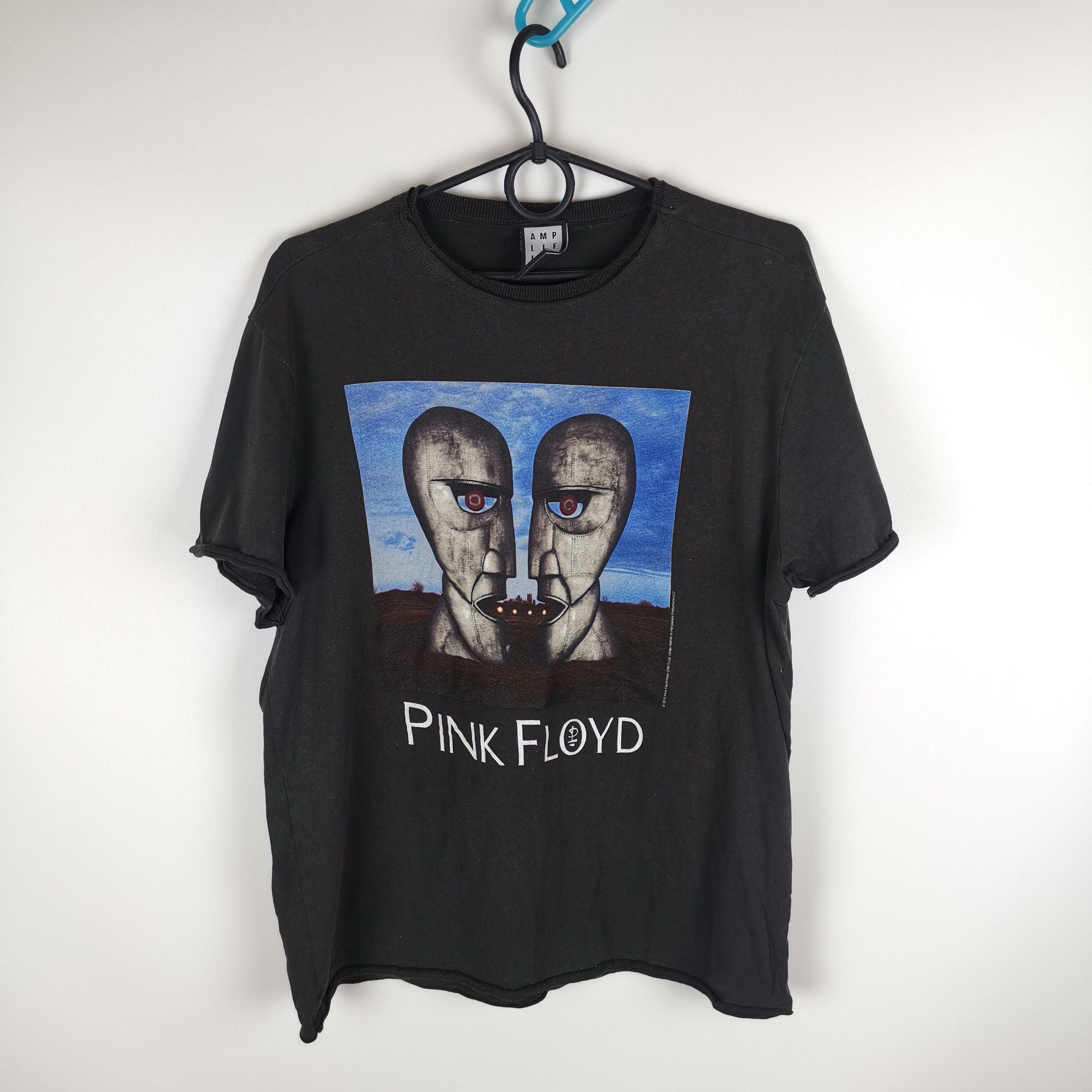 Amplified Amplified Pink Floyd music 2015 band tee Size US M / EU 48-50 / 2 - 1 Thumbnail