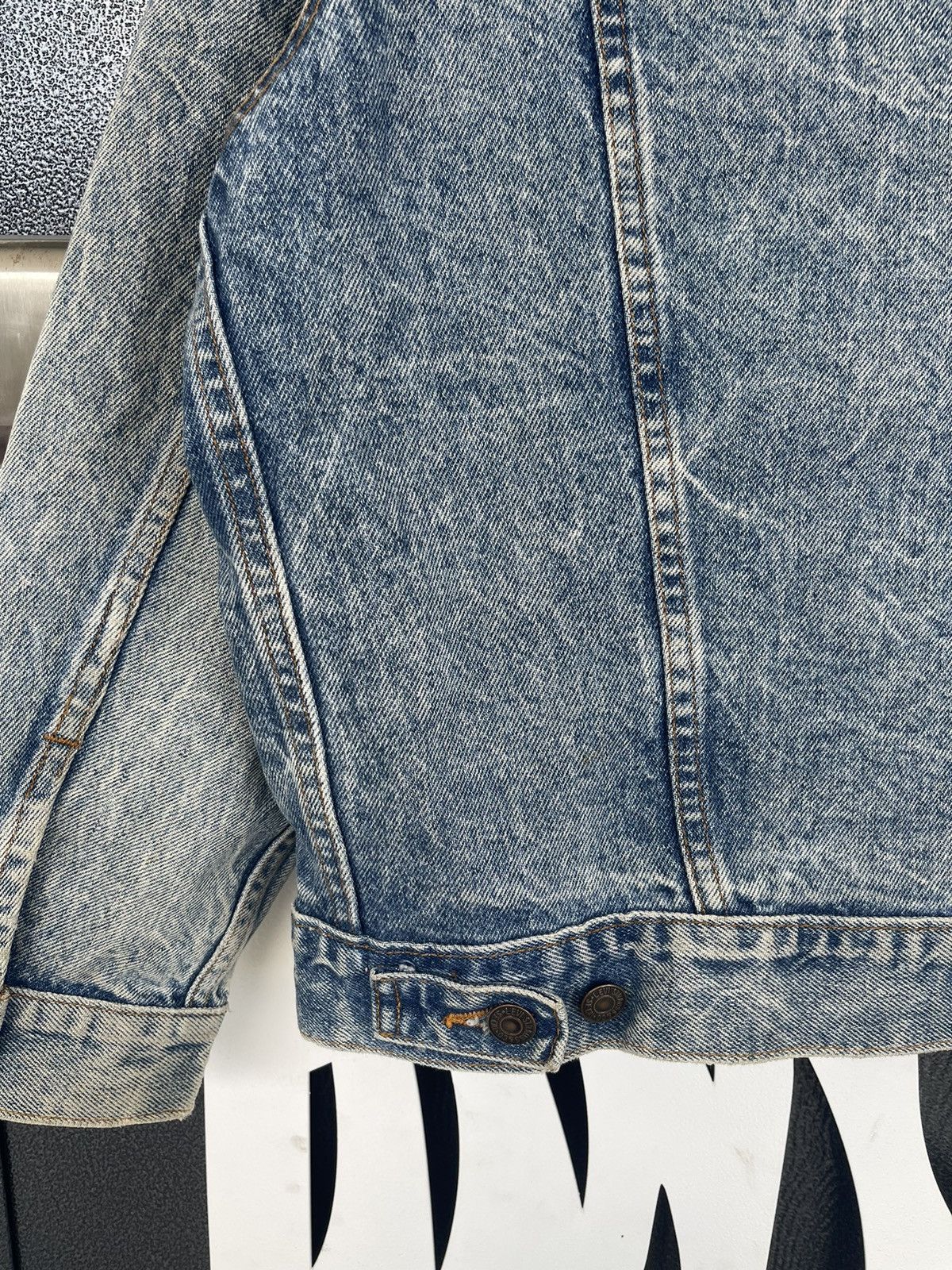 Levi's VINTAGE LEVIS USA DENIM JACKET Size US L / EU 52-54 / 3 - 9 Thumbnail