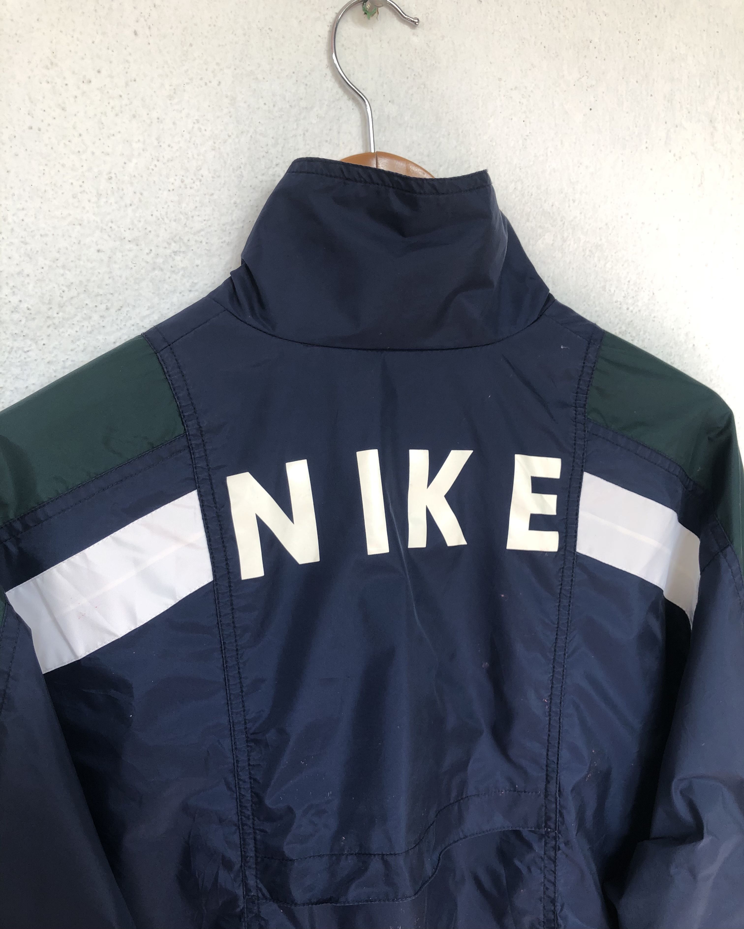 Nike × Vintage VINTAGE 90’s NIKE WINDBREAKER Size US M / EU 48-50 / 2 - 3 Thumbnail