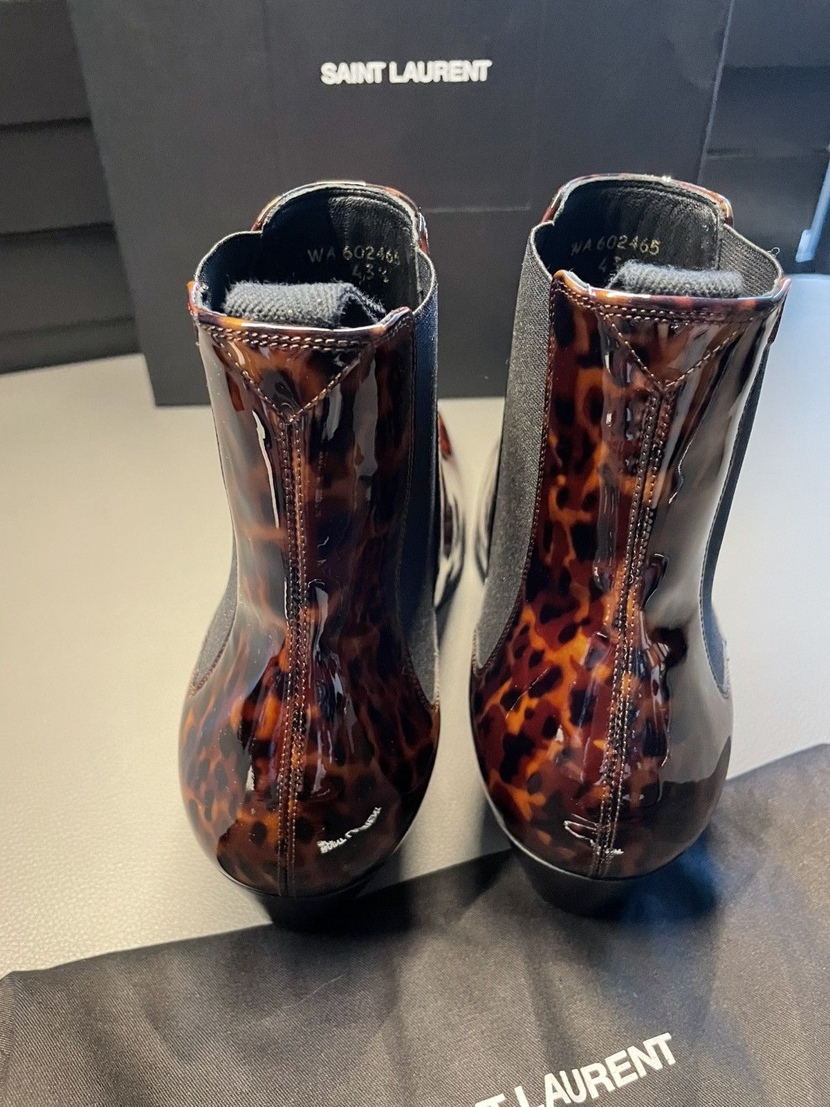 Hedi Slimane × Saint Laurent Paris × Yves Saint Laurent Brand NEW Runway Dylan 40 Patent Leather Boots Size US 9.5 / EU 42-43 - 18 Thumbnail