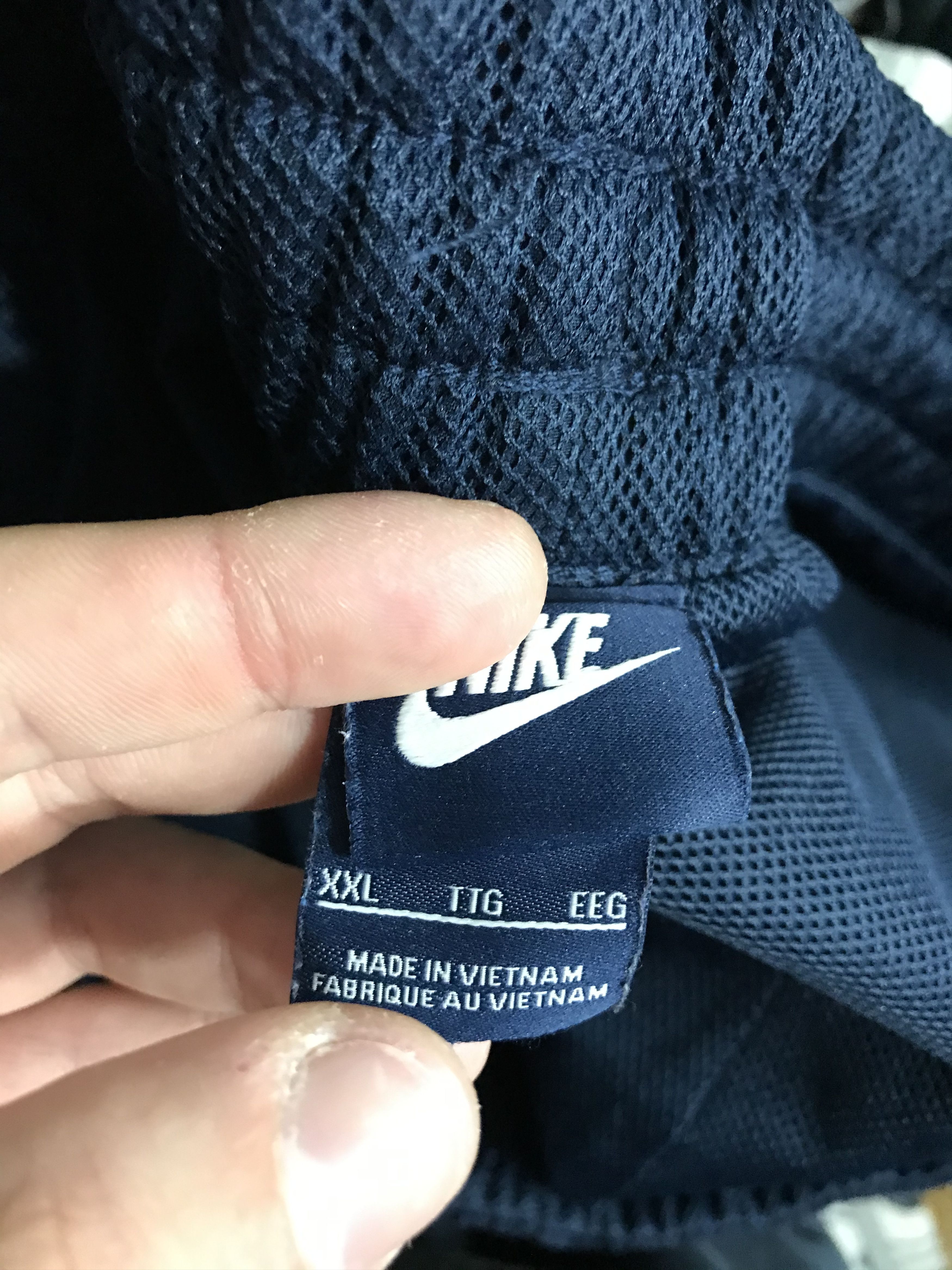 Nike × Vintage Nike Vintage Mens Nylon Shorts Y2K Size US 38 / EU 54 - 4 Thumbnail