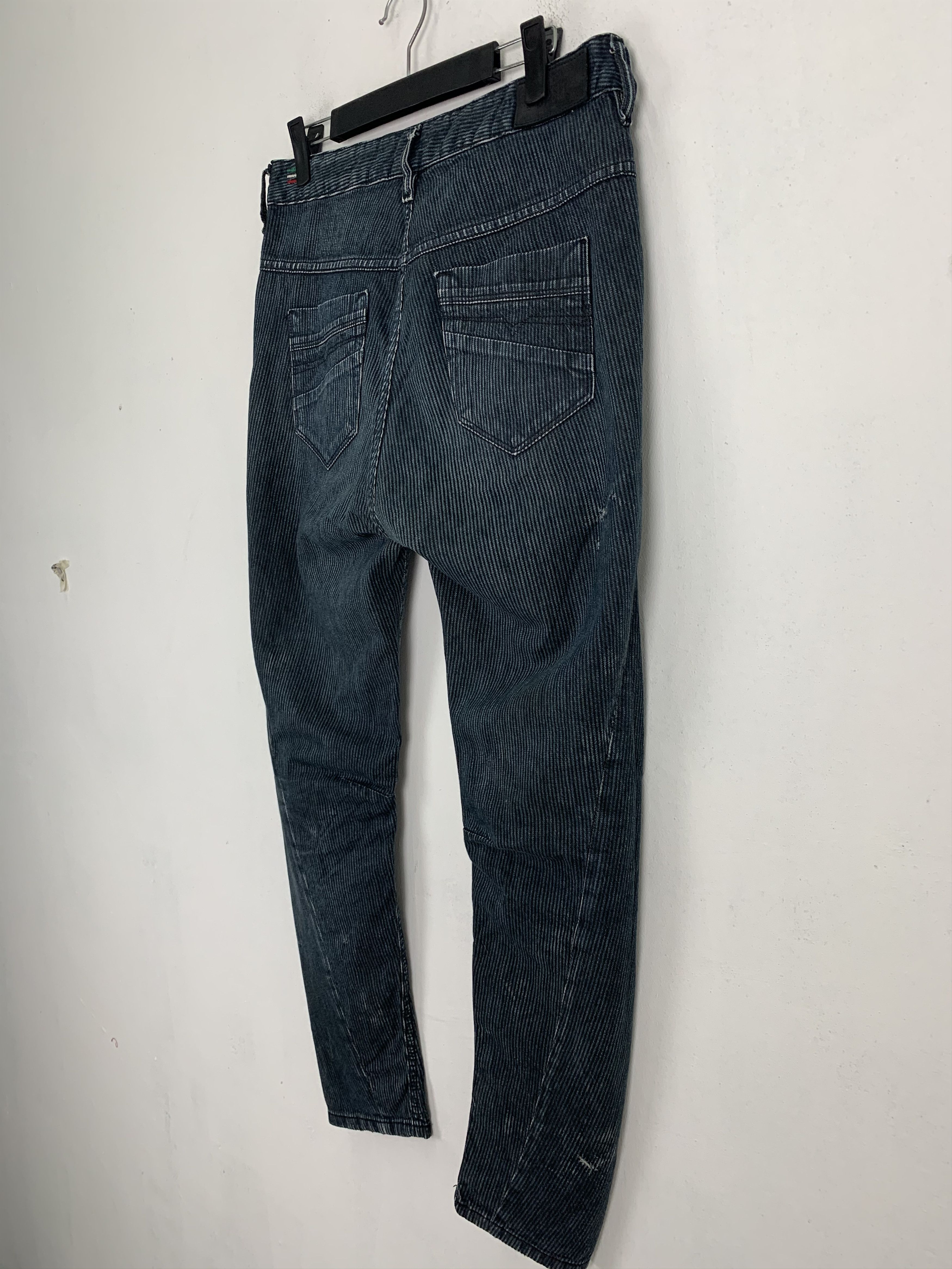 Diesel Diesel Distressed Denim Streetwear Over The Stripes Size US 29 - 18 Thumbnail