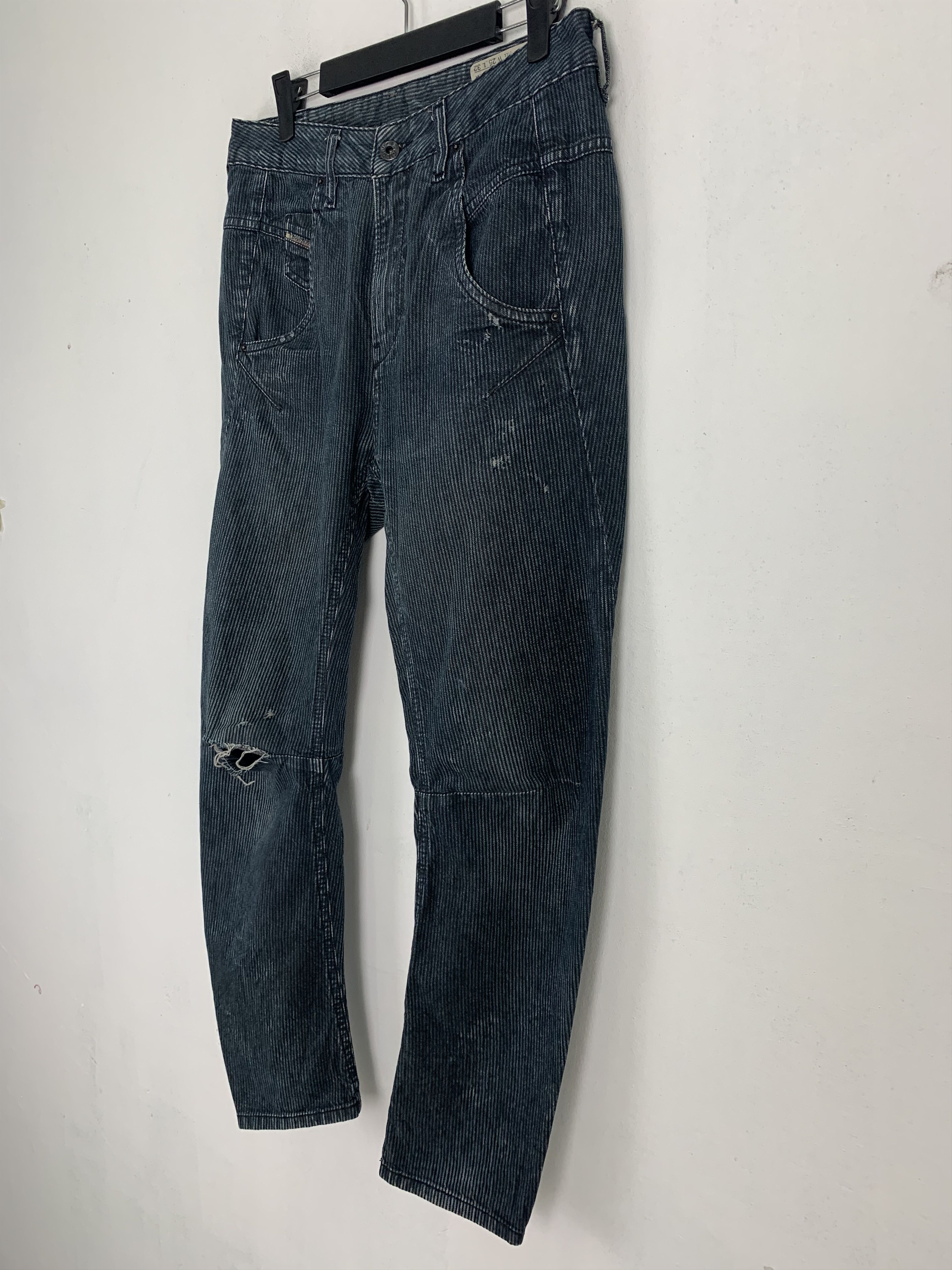 Diesel Diesel Distressed Denim Streetwear Over The Stripes Size US 29 - 11 Thumbnail