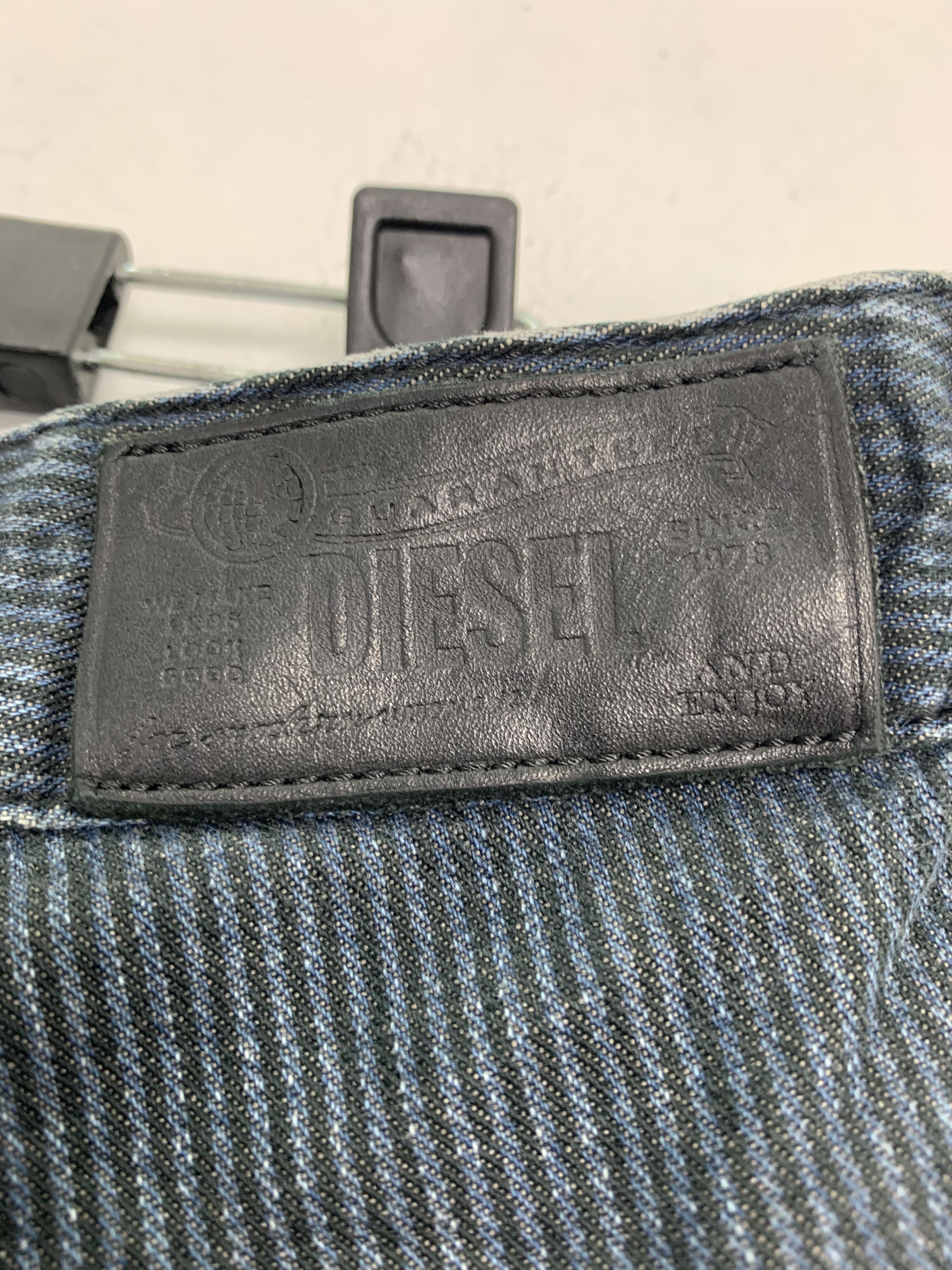 Diesel Diesel Distressed Denim Streetwear Over The Stripes Size US 29 - 21 Thumbnail