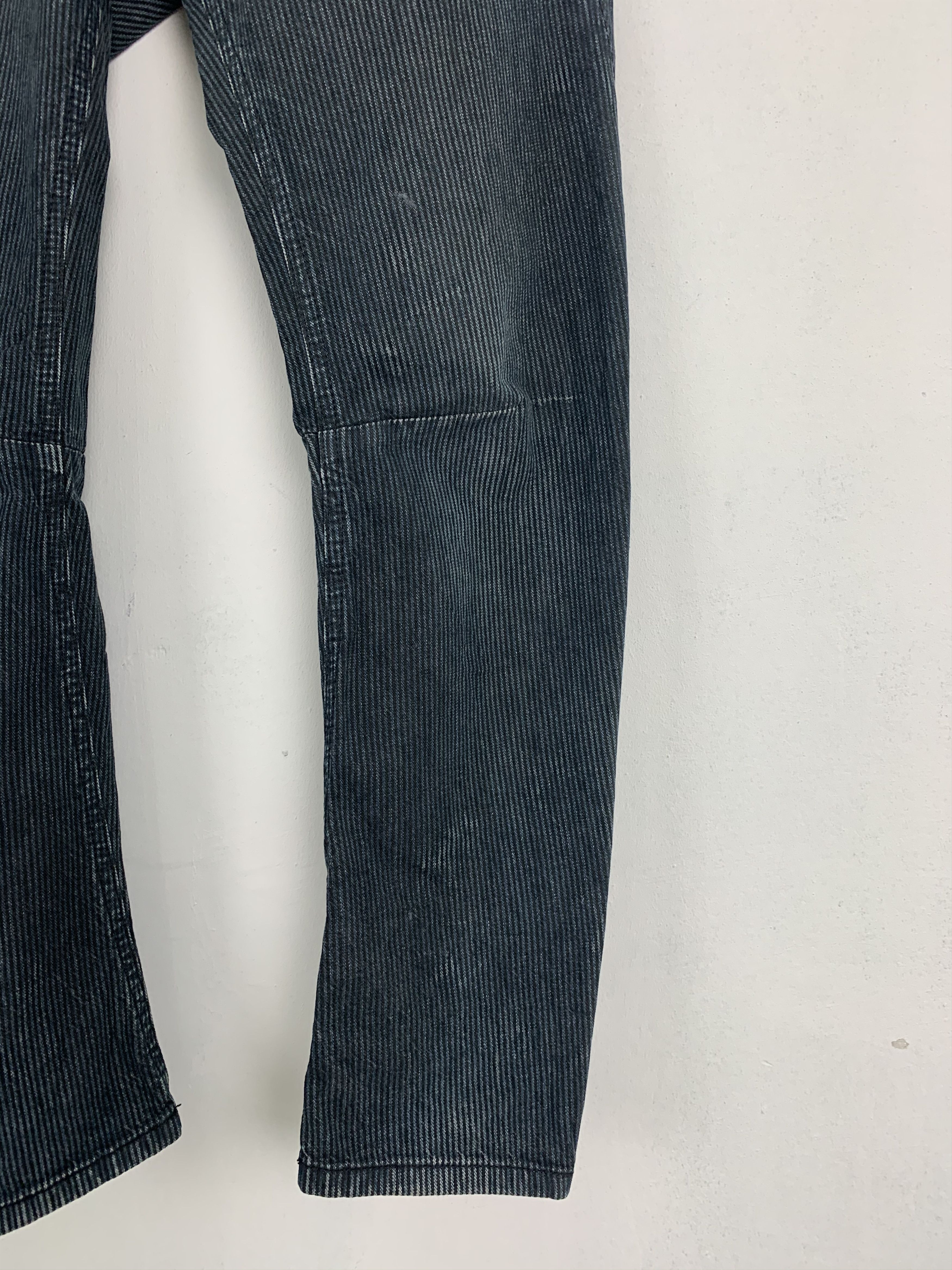 Diesel Diesel Distressed Denim Streetwear Over The Stripes Size US 29 - 6 Thumbnail