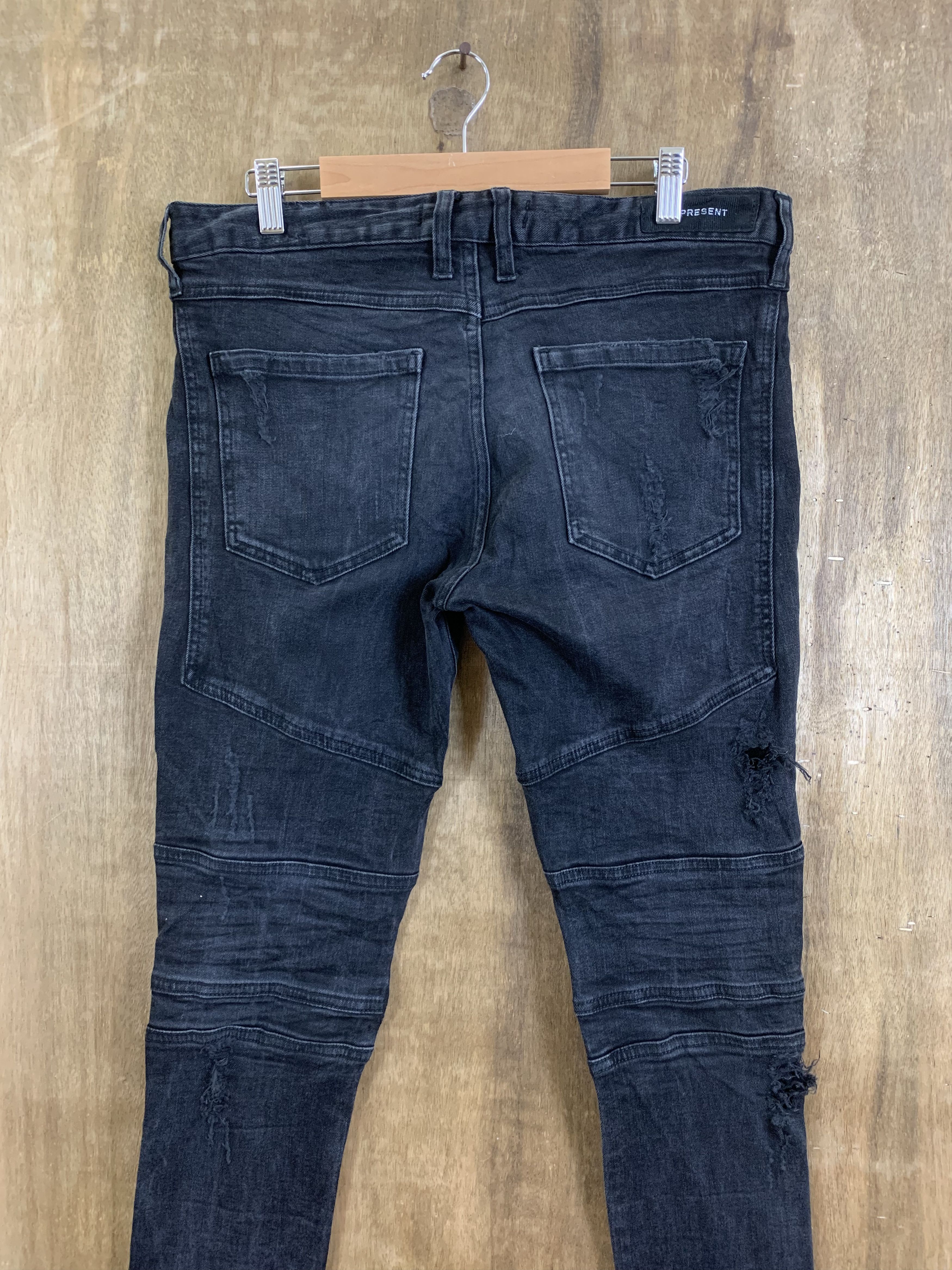 Represent Clo. Bikers Jeans Destroy Distressed Jet Black Multipocket Size US 32 / EU 48 - 16 Thumbnail