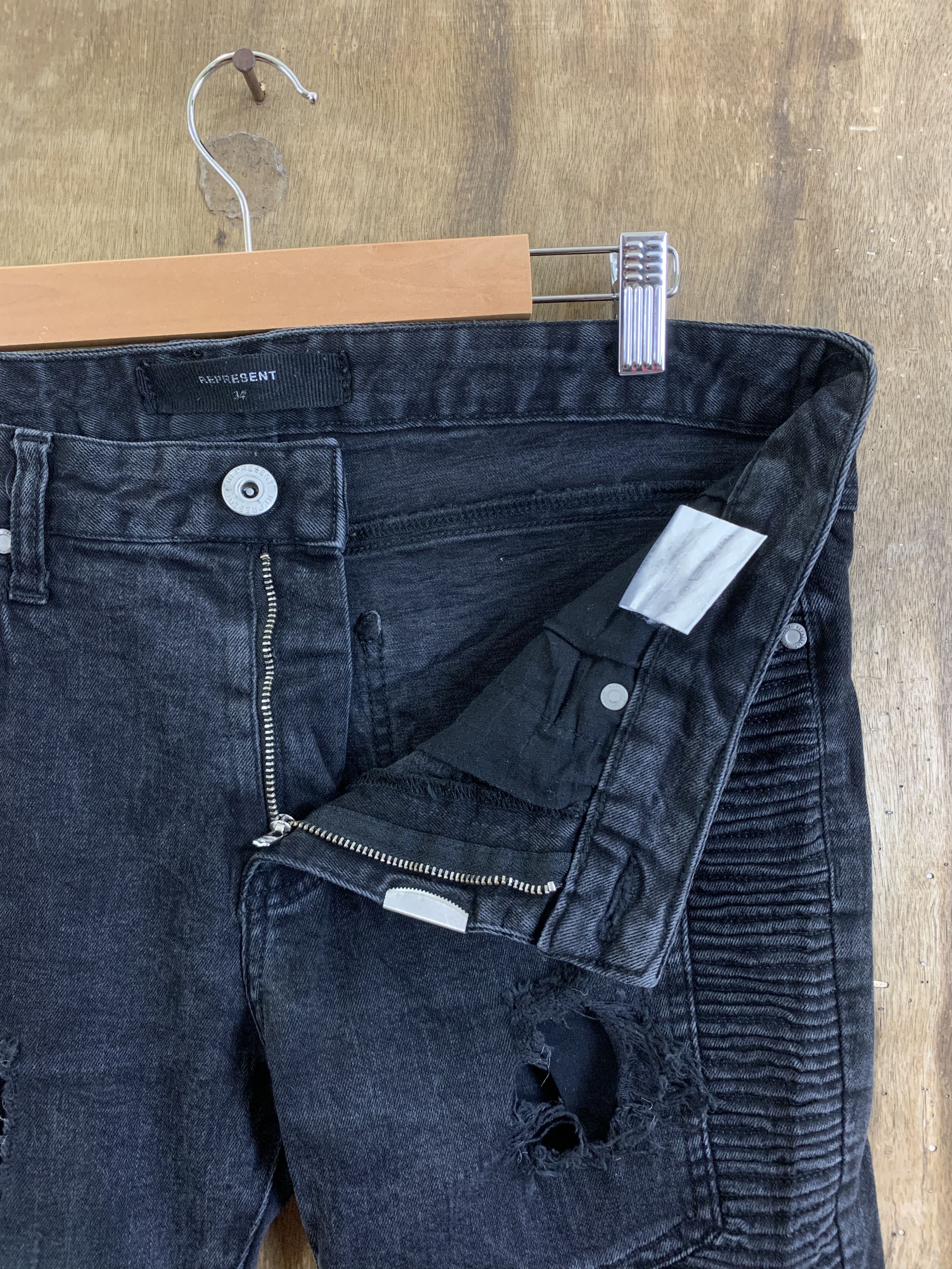 Represent Clo. Bikers Jeans Destroy Distressed Jet Black Multipocket Size US 32 / EU 48 - 11 Thumbnail