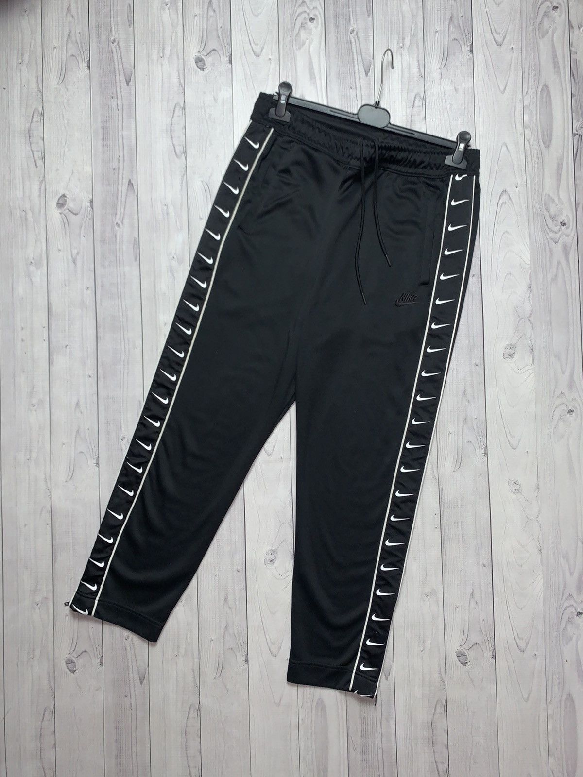 Nike Pants Nike joggers monogram swoosh striped size L Size US 34 / EU 50 - 1 Thumbnail
