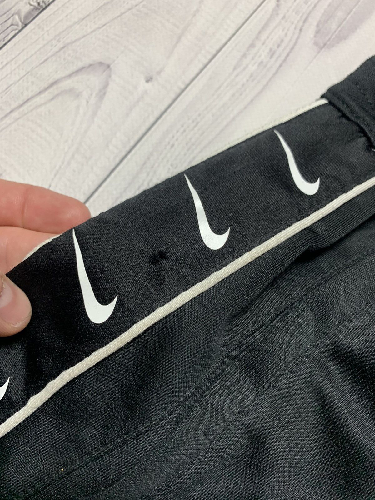 Nike Pants Nike joggers monogram swoosh striped size L Size US 34 / EU 50 - 6 Thumbnail