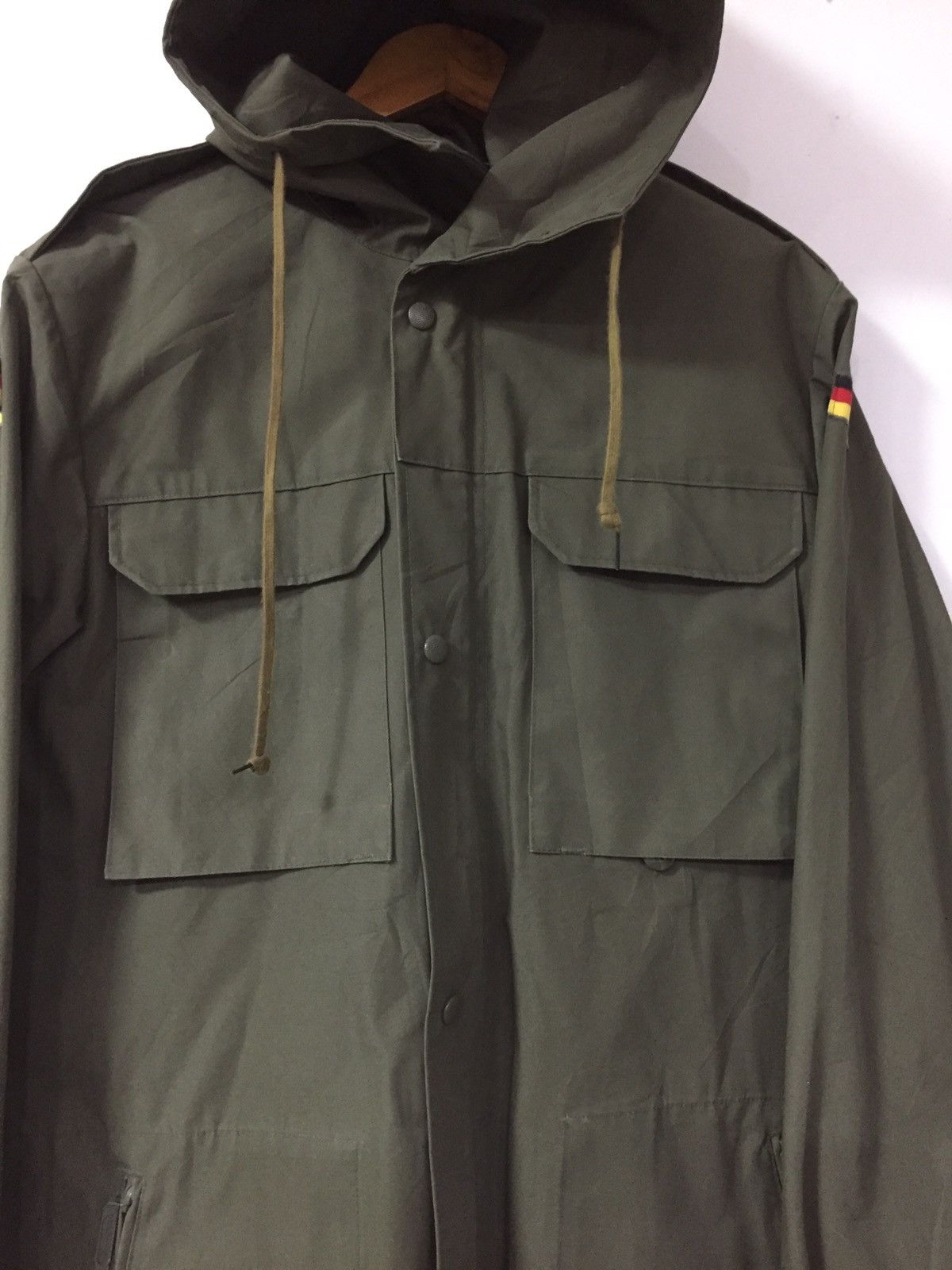 Vintage 💥delete today💥Vintage Parka Army 1988 WaterProof zip OPTI Size US L / EU 52-54 / 3 - 5 Thumbnail