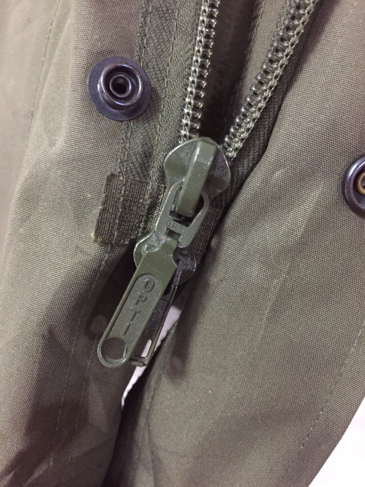 Vintage 💥delete today💥Vintage Parka Army 1988 WaterProof zip OPTI Size US L / EU 52-54 / 3 - 13 Thumbnail