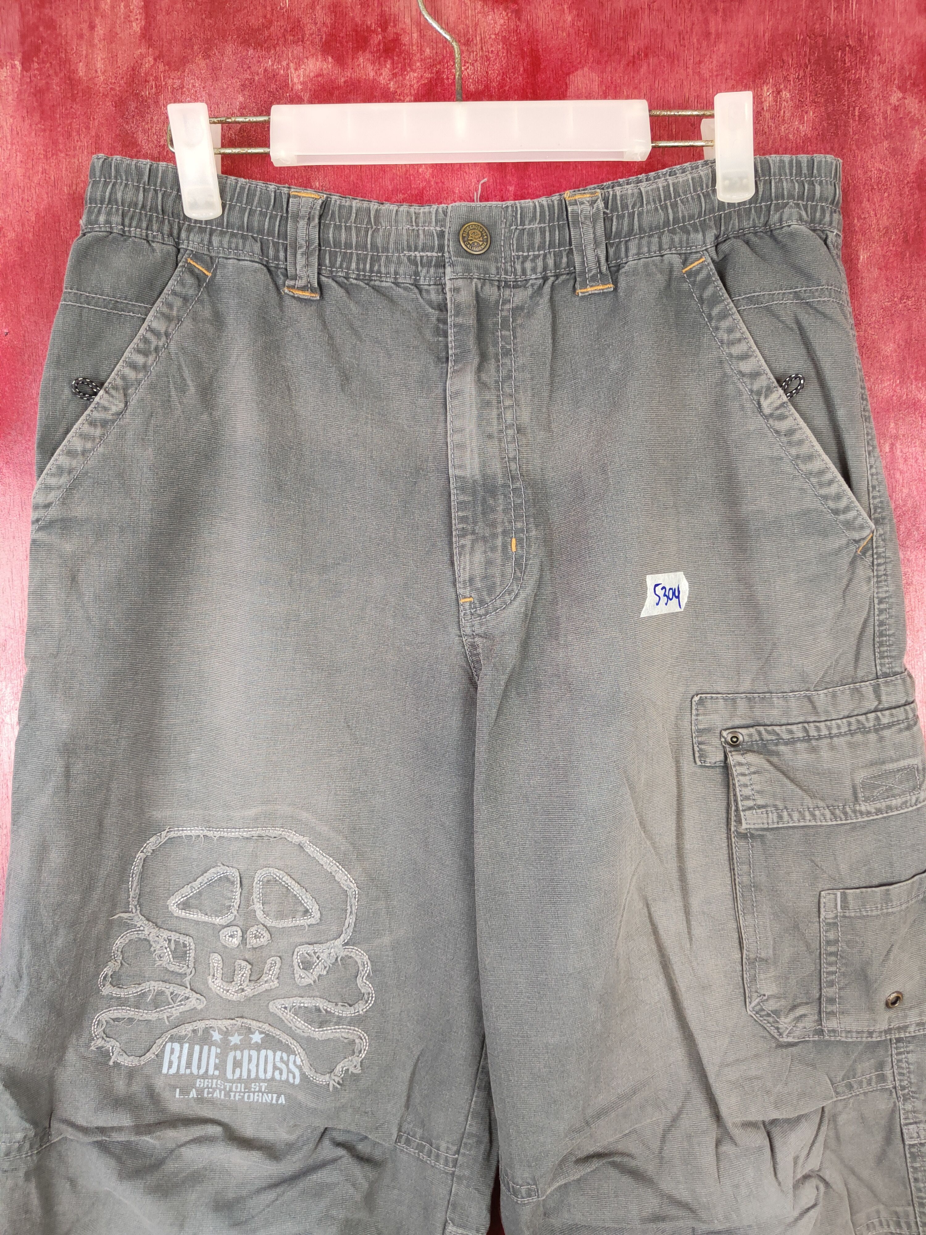 Japanese Brand Blue Cross skull Gray Multi Pocket Short Pants #5304 Size US 32 / EU 48 - 2 Thumbnail