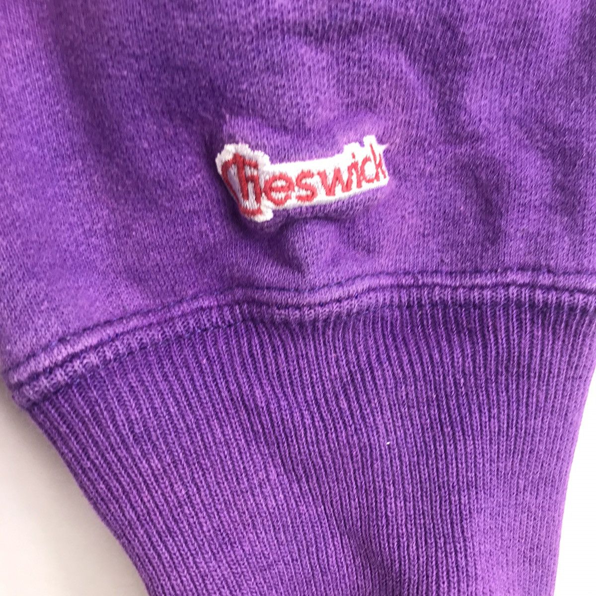 Vintage CHESWICK SUGAR CANE Toyo Enterprise Japan Purple Sweatshirt Size US L / EU 52-54 / 3 - 3 Thumbnail