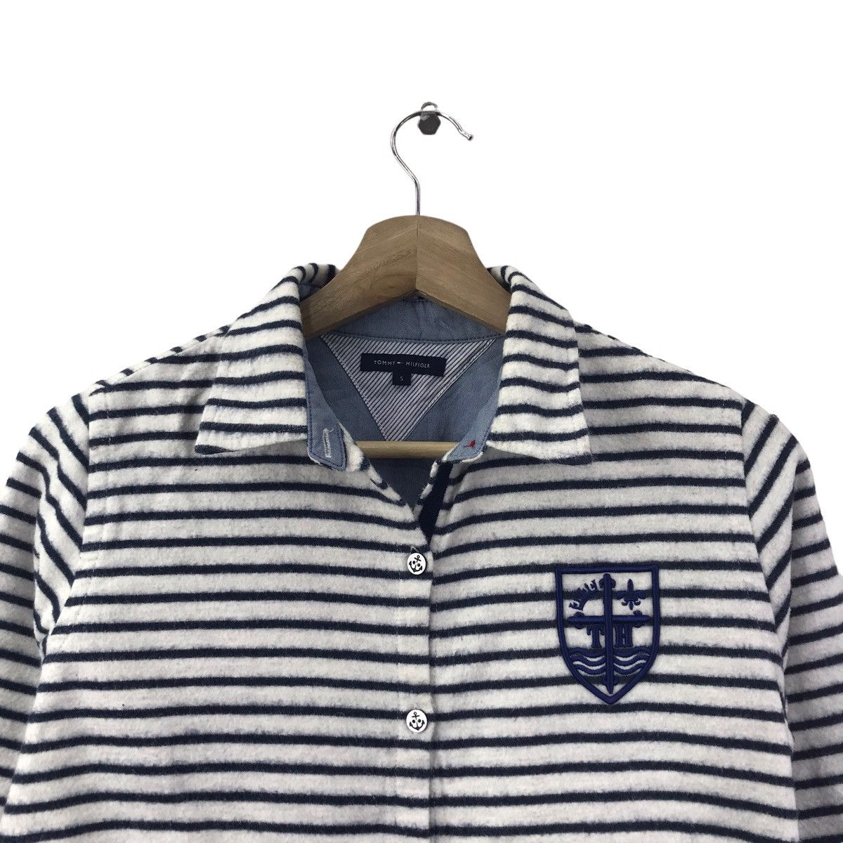 Tommy Hilfiger TOMMY HILFIGER Stripes Embroidered Logo Sailing Gear Shirt Size US S / EU 44-46 / 1 - 2 Thumbnail