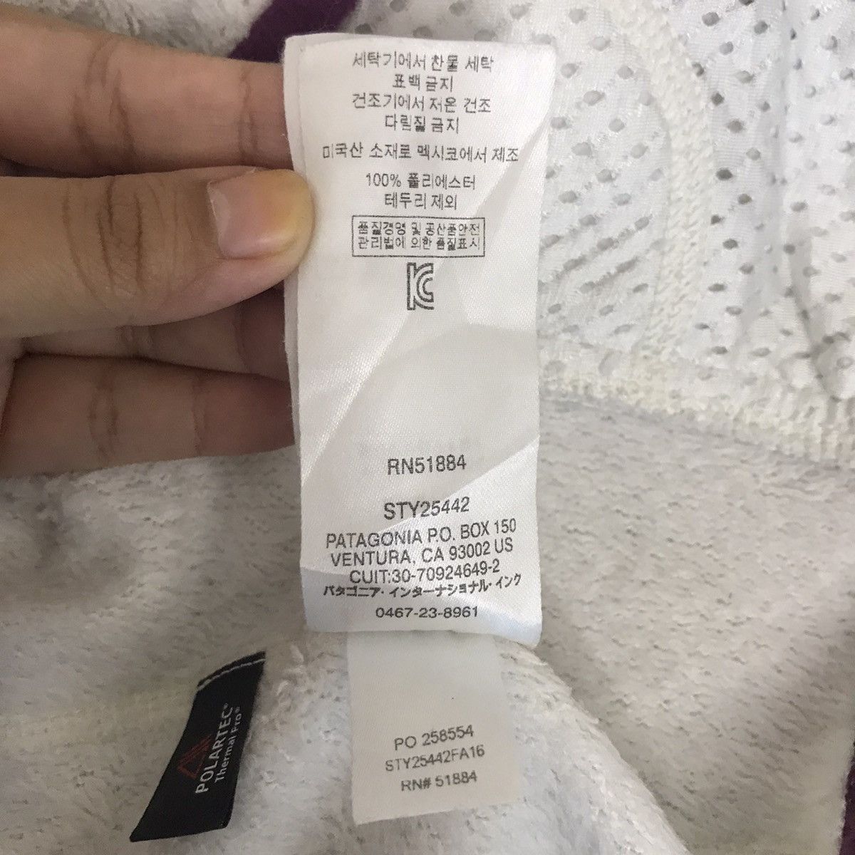 Patagonia Vintage PATAGONIA USA White Retro Sherpa Fleece Sweater Size US S / EU 44-46 / 1 - 7 Thumbnail