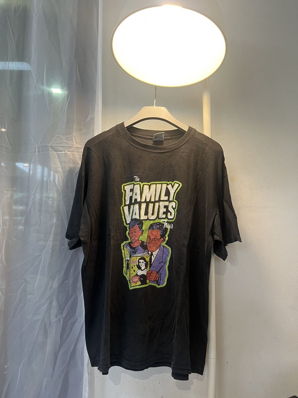 Band Tees Vintage The Family Values 1999 tour T-shirt Size US XL / EU 56 / 4 - 2 Thumbnail