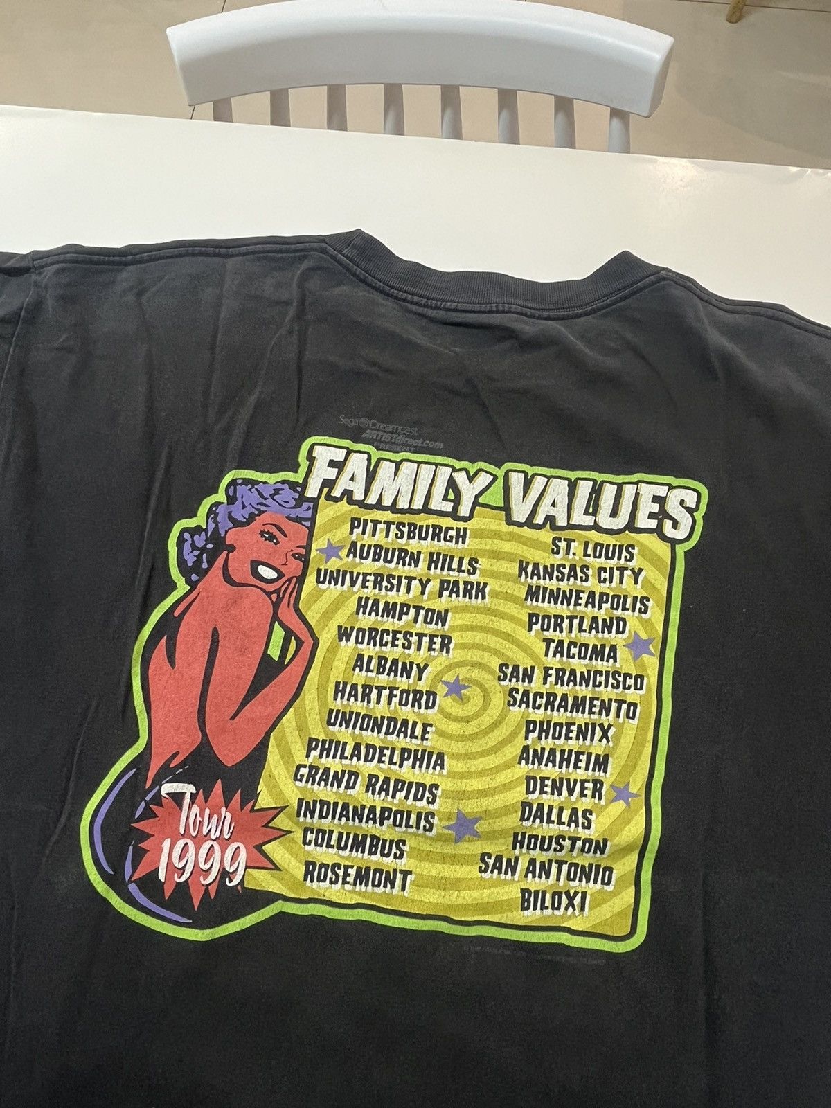 Band Tees Vintage The Family Values 1999 tour T-shirt Size US XL / EU 56 / 4 - 6 Thumbnail
