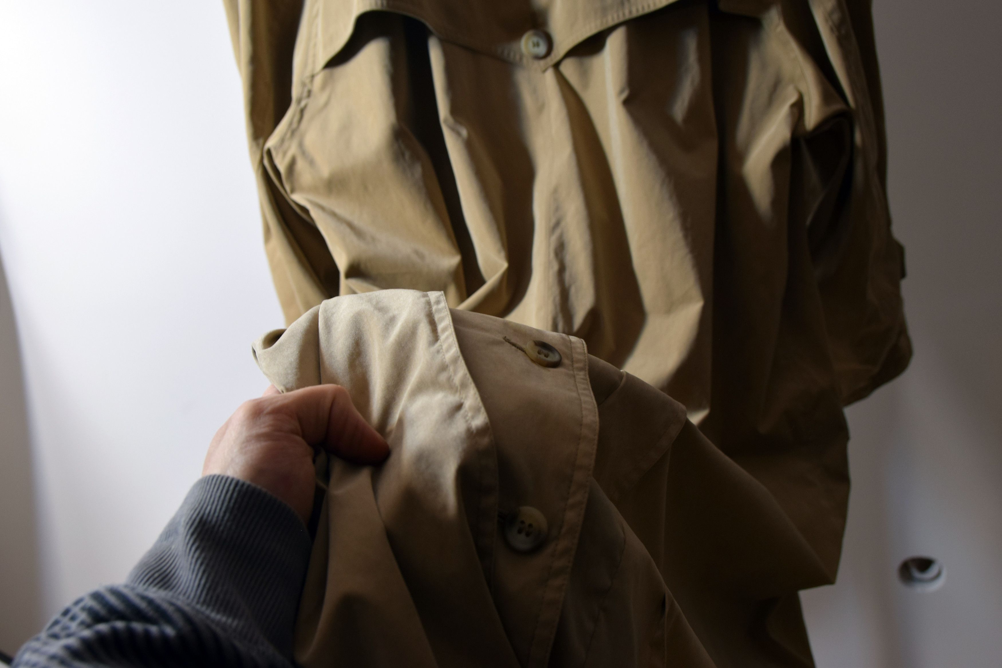 Aigner × Vintage 90s Etienne Aigner Trench Coat vintage DOUBLE BREASTEAD Size M / US 6-8 / IT 42-44 - 9 Thumbnail