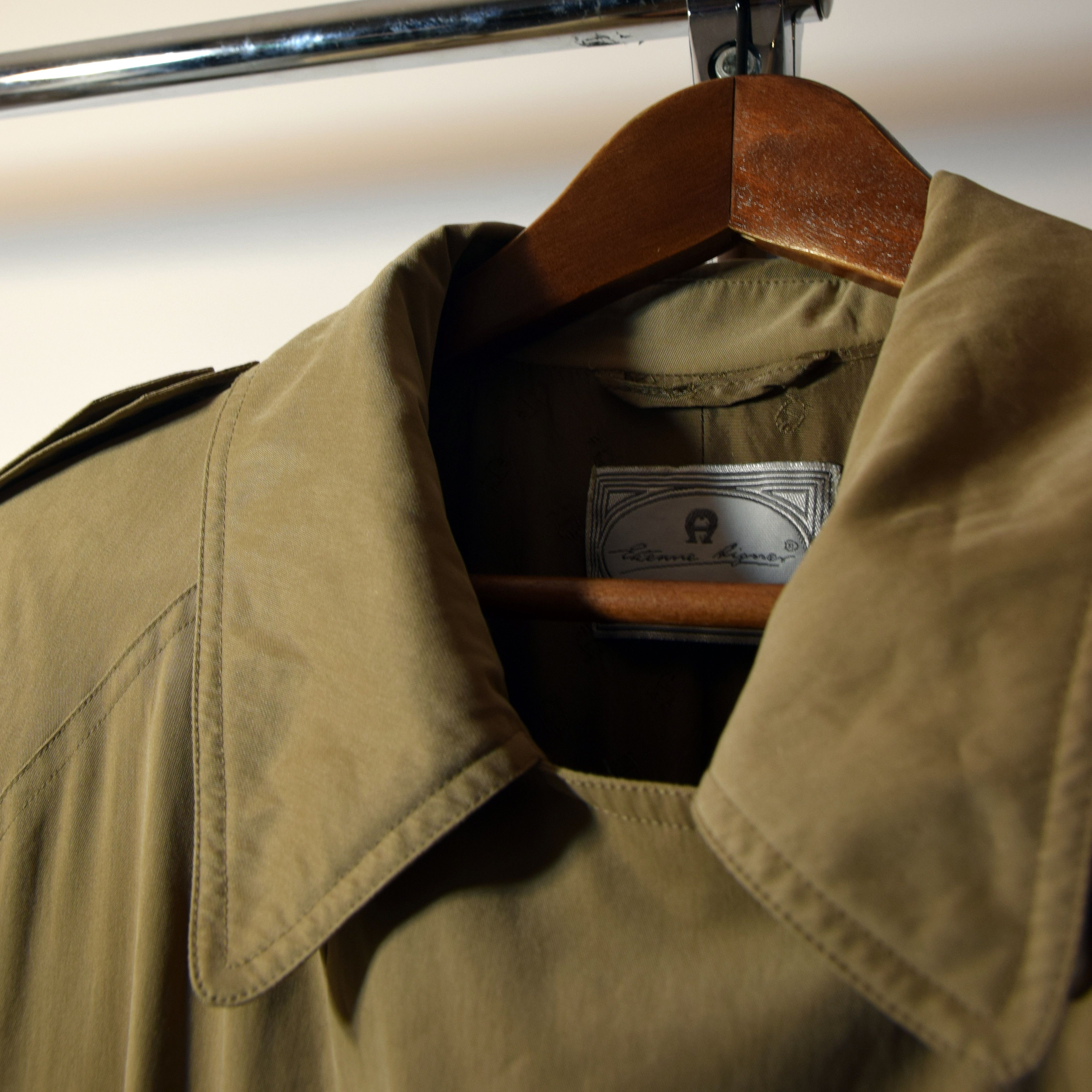 Aigner × Vintage 90s Etienne Aigner Trench Coat vintage DOUBLE BREASTEAD Size M / US 6-8 / IT 42-44 - 4 Thumbnail