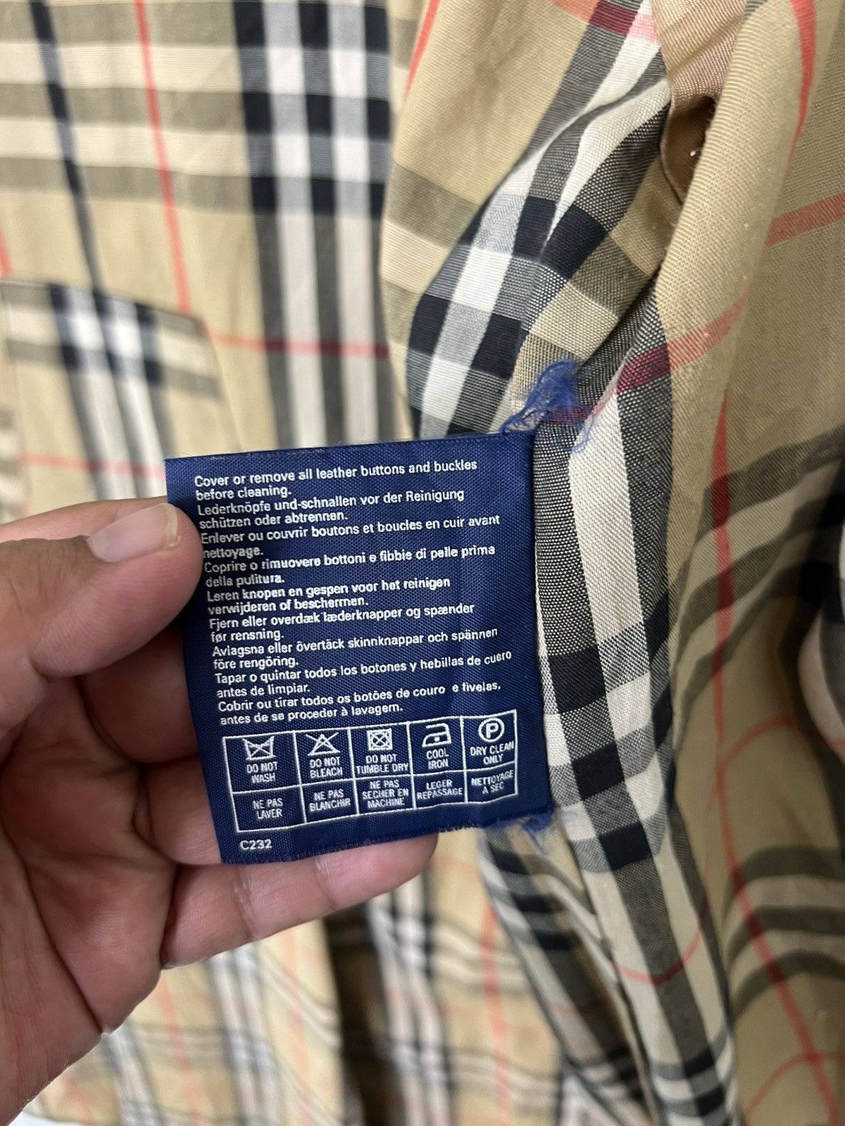 Burberry 🔥 BURBERRYS LONDON NOVA CHECK TRENCH COAT MADE IN ENGLAND Size US L / EU 52-54 / 3 - 10 Thumbnail