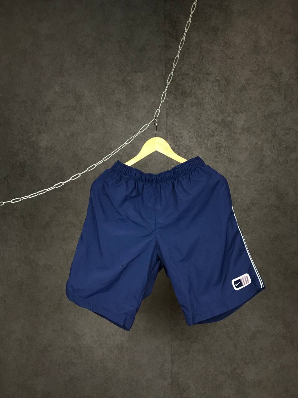 Nike × Vintage Nike swoosh streetwear vintage shorts Size US 32 / EU 48 - 1 Thumbnail