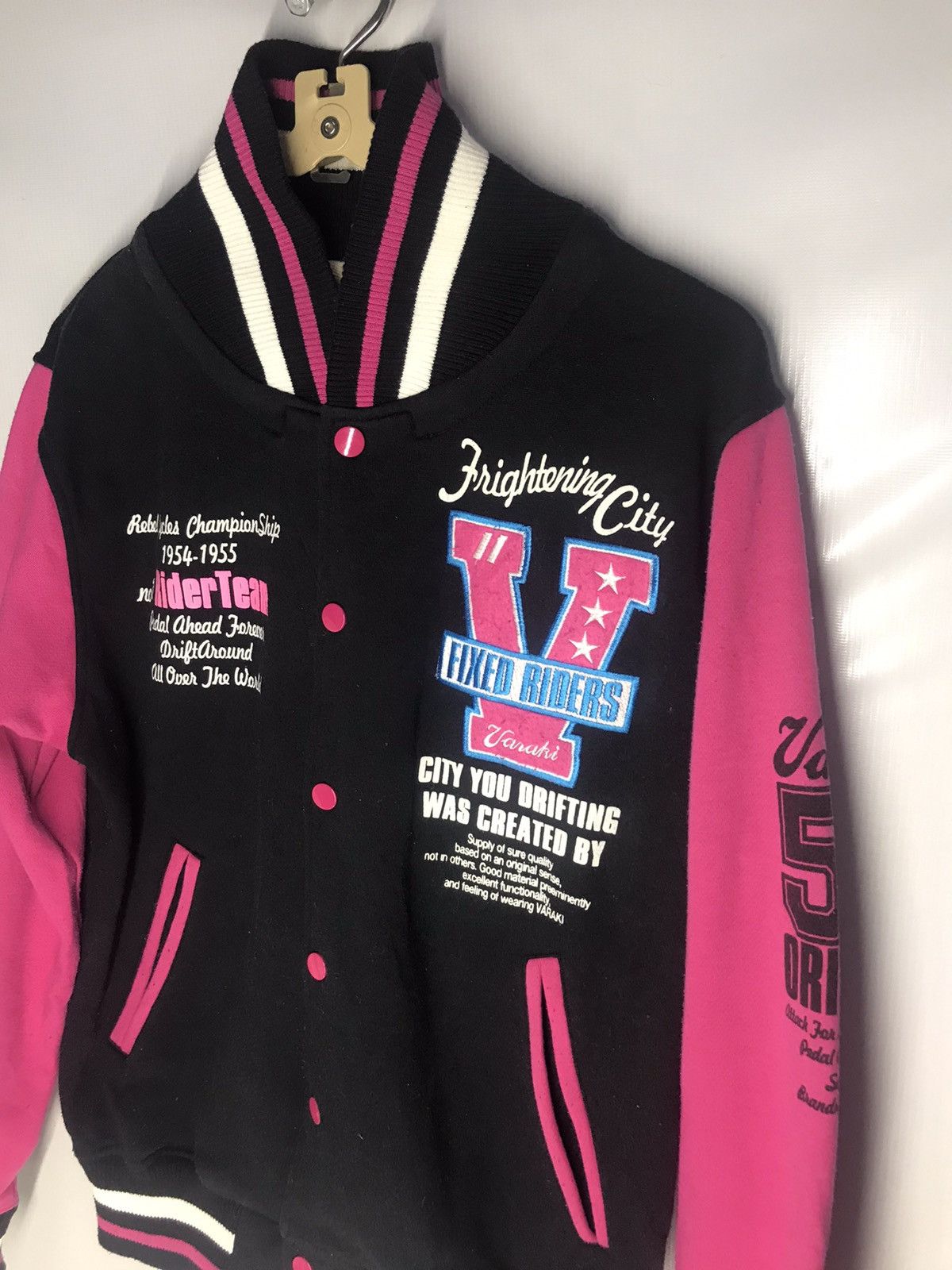 Japanese Brand Varsity Japanese brand Size US M / EU 48-50 / 2 - 5 Thumbnail