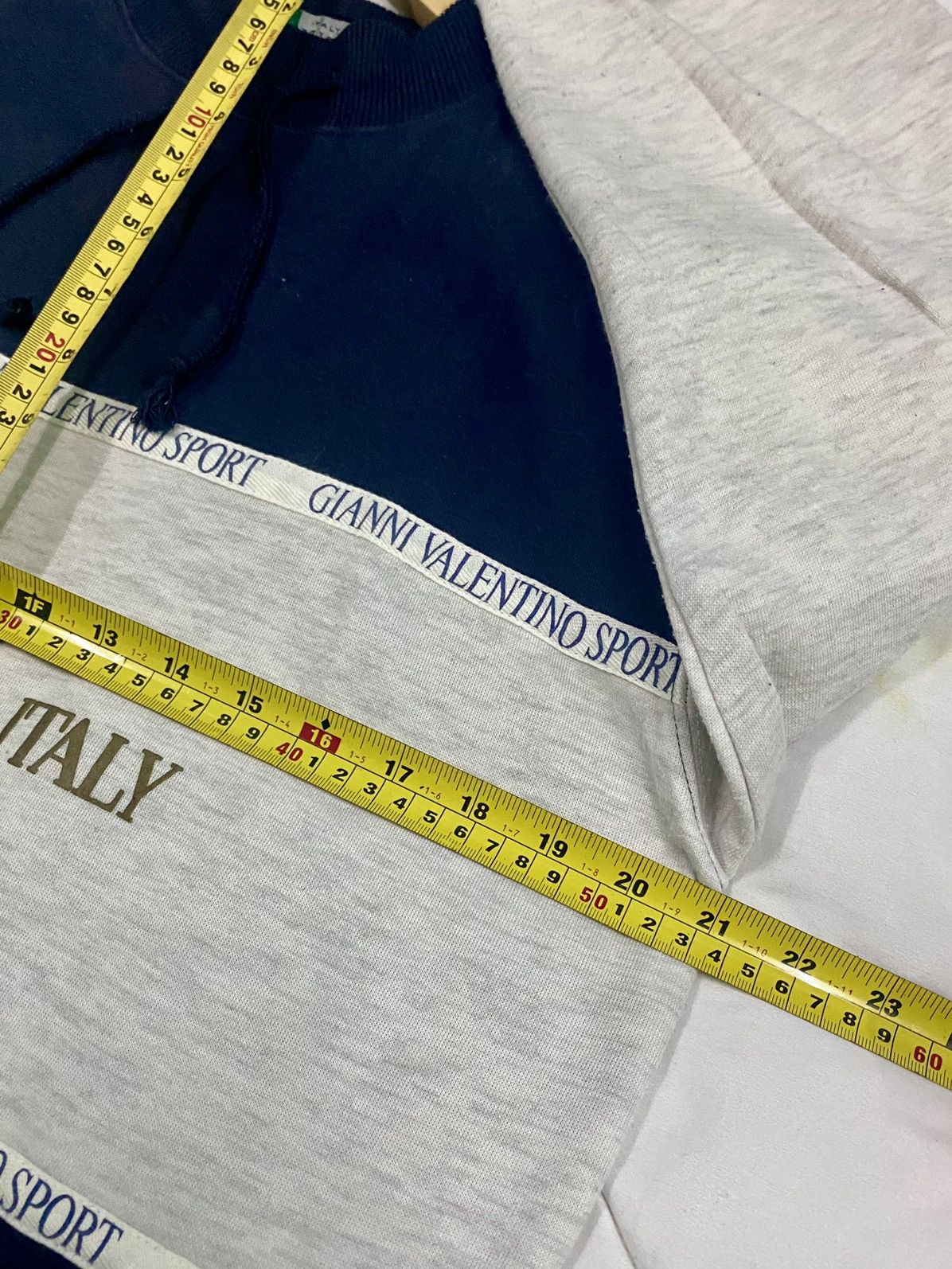 Gianni Valentino × Valentino VTG GIANNI VALENTINO ITLY SPORT SPELOUT BIG LOGO SWEATSHIRT Size US M / EU 48-50 / 2 - 15 Thumbnail