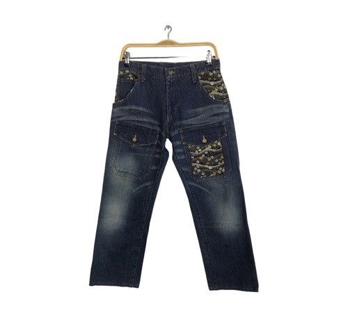 Japanese Brand Chaka-M Denim Bush Pant Jeans Embroidery Kanji Size 30 Size US 30 / EU 46 - 1 Thumbnail
