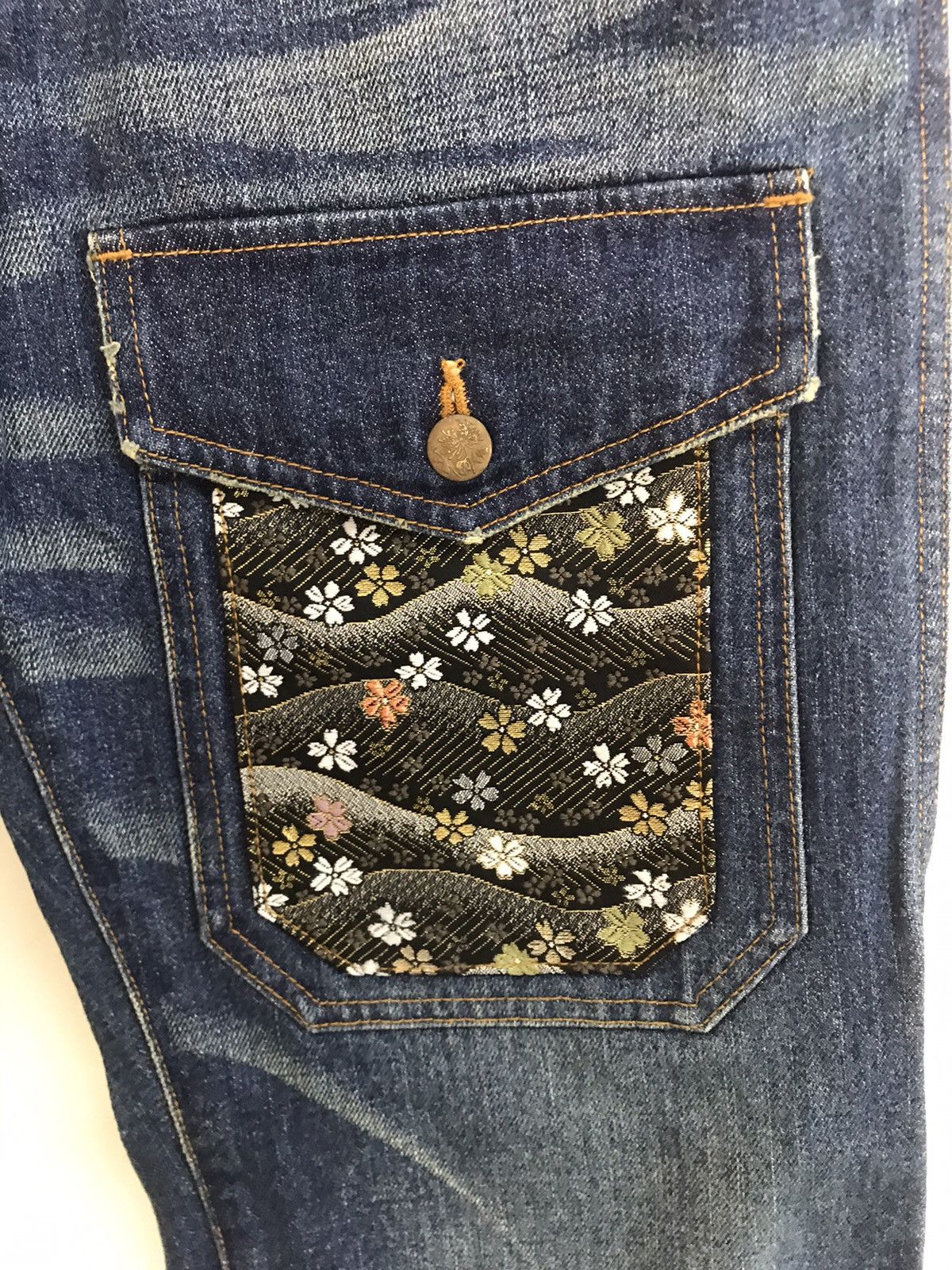 Japanese Brand Chaka-M Denim Bush Pant Jeans Embroidery Kanji Size 30 Size US 30 / EU 46 - 6 Thumbnail