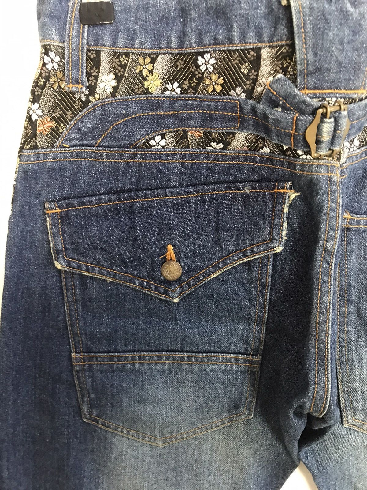 Japanese Brand Chaka-M Denim Bush Pant Jeans Embroidery Kanji Size 30 Size US 30 / EU 46 - 10 Thumbnail