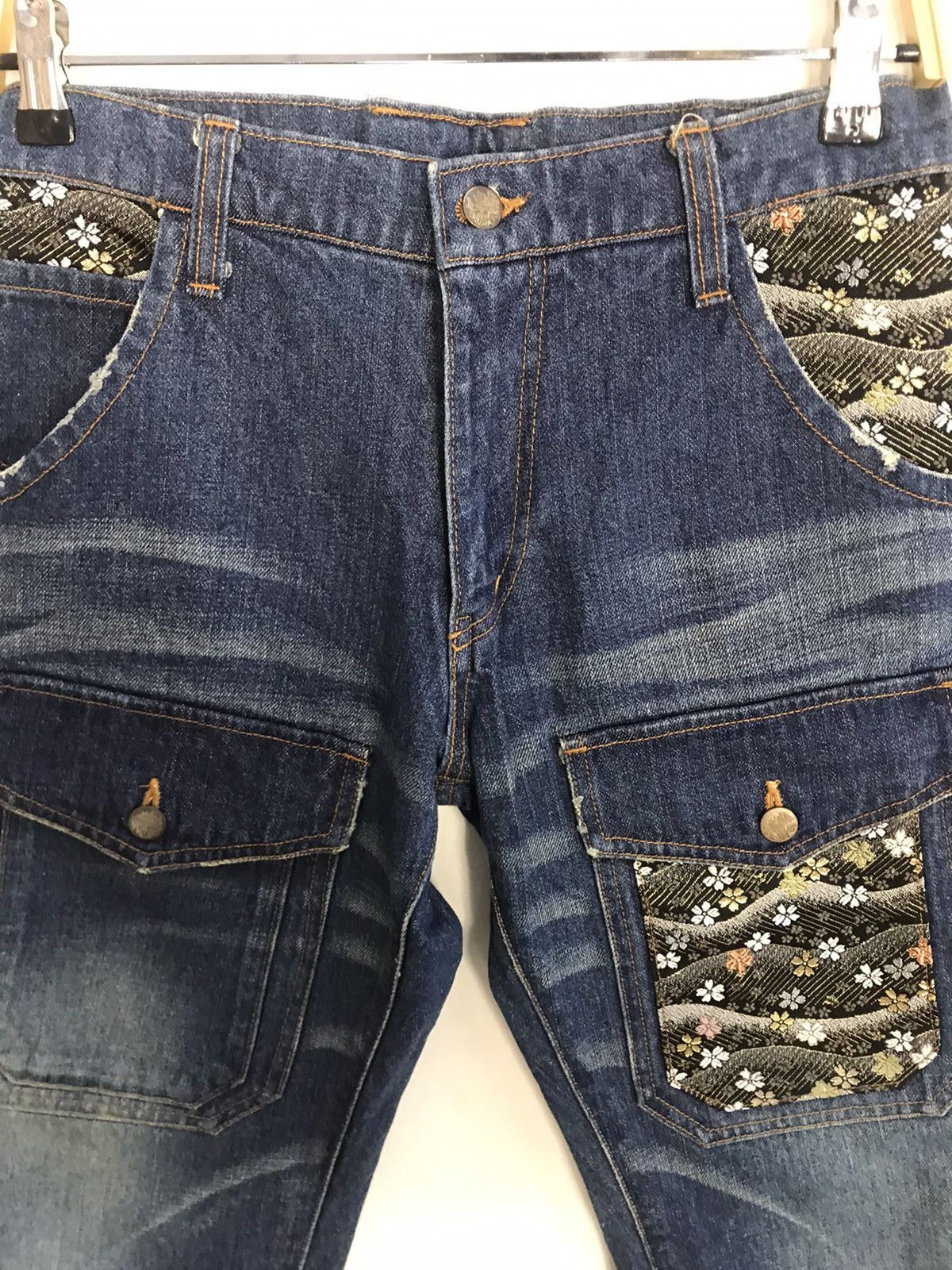 Japanese Brand Chaka-M Denim Bush Pant Jeans Embroidery Kanji Size 30 Size US 30 / EU 46 - 2 Thumbnail