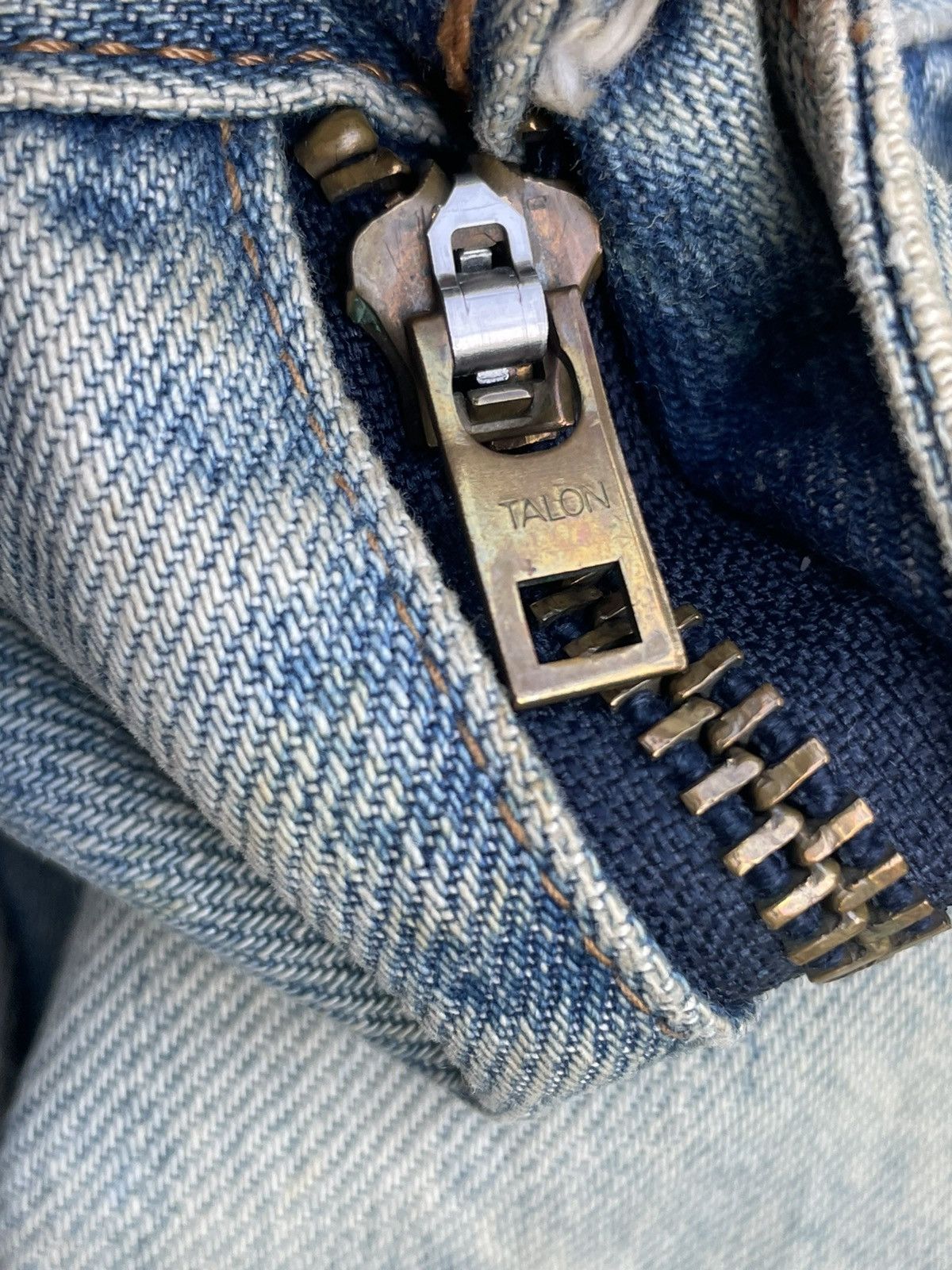 Levi's 🔥STEALS🔥Vintage 1995 Levis 551Z E Distresed & Painted Size US 34 / EU 50 - 25 Thumbnail