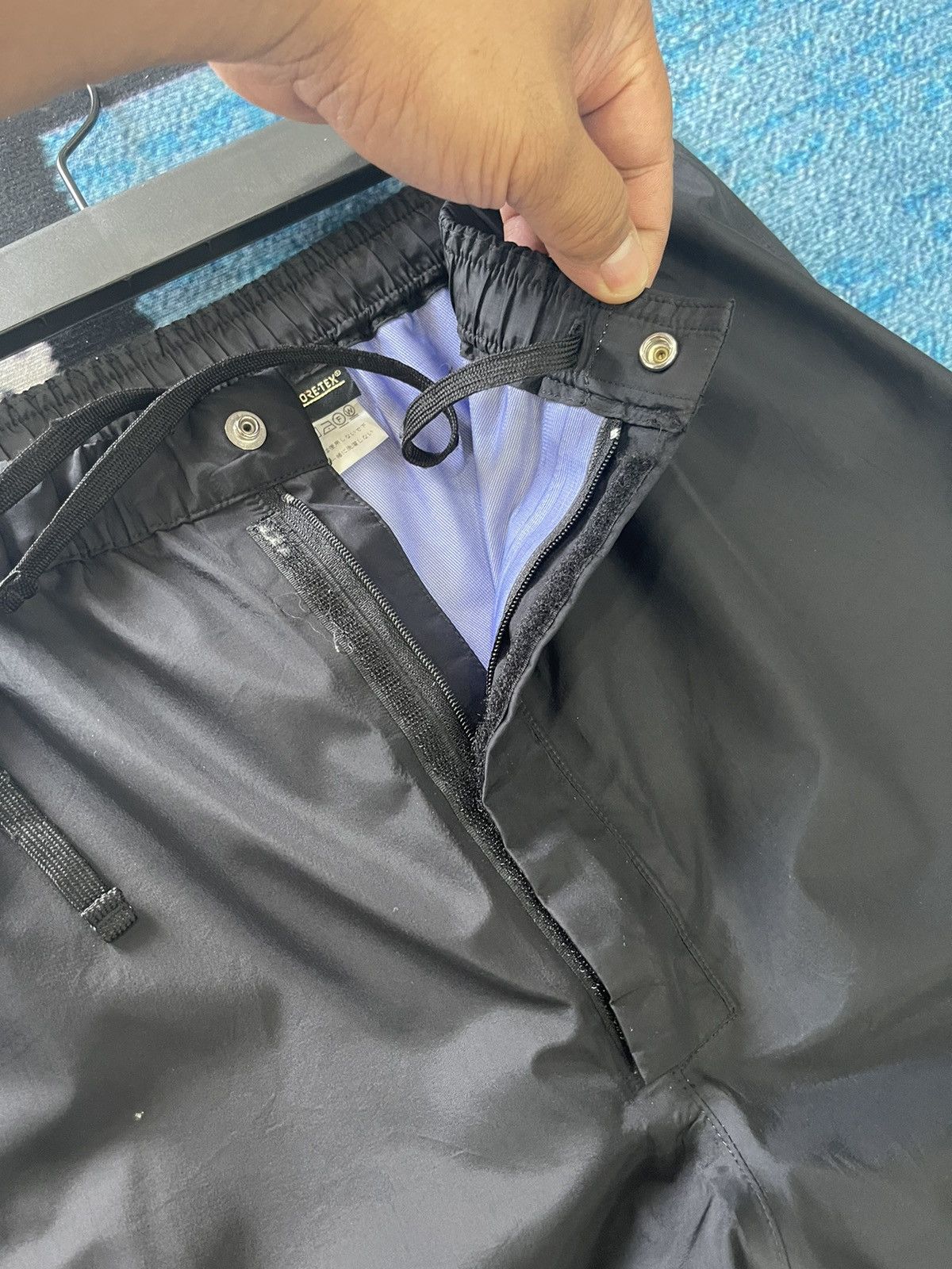 Goretex × The North Face The North Face waterproof trail trousers in black Size US 32 / EU 48 - 6 Thumbnail