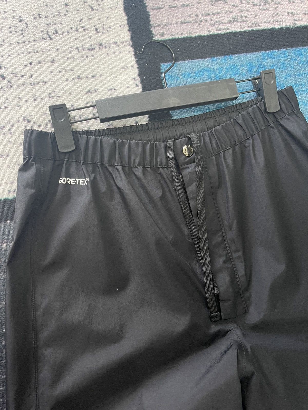 Goretex × The North Face The North Face waterproof trail trousers in black Size US 32 / EU 48 - 4 Thumbnail