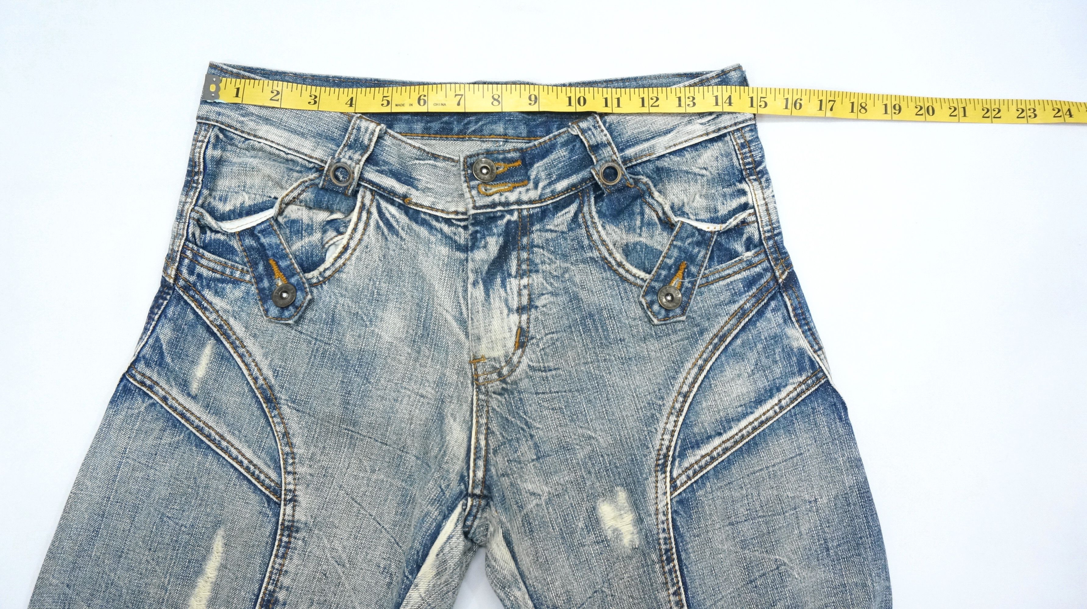 Japanese Brand FLARE🔥 Vintage Distressed Patchwork Jeans Size US 29 - 15 Thumbnail