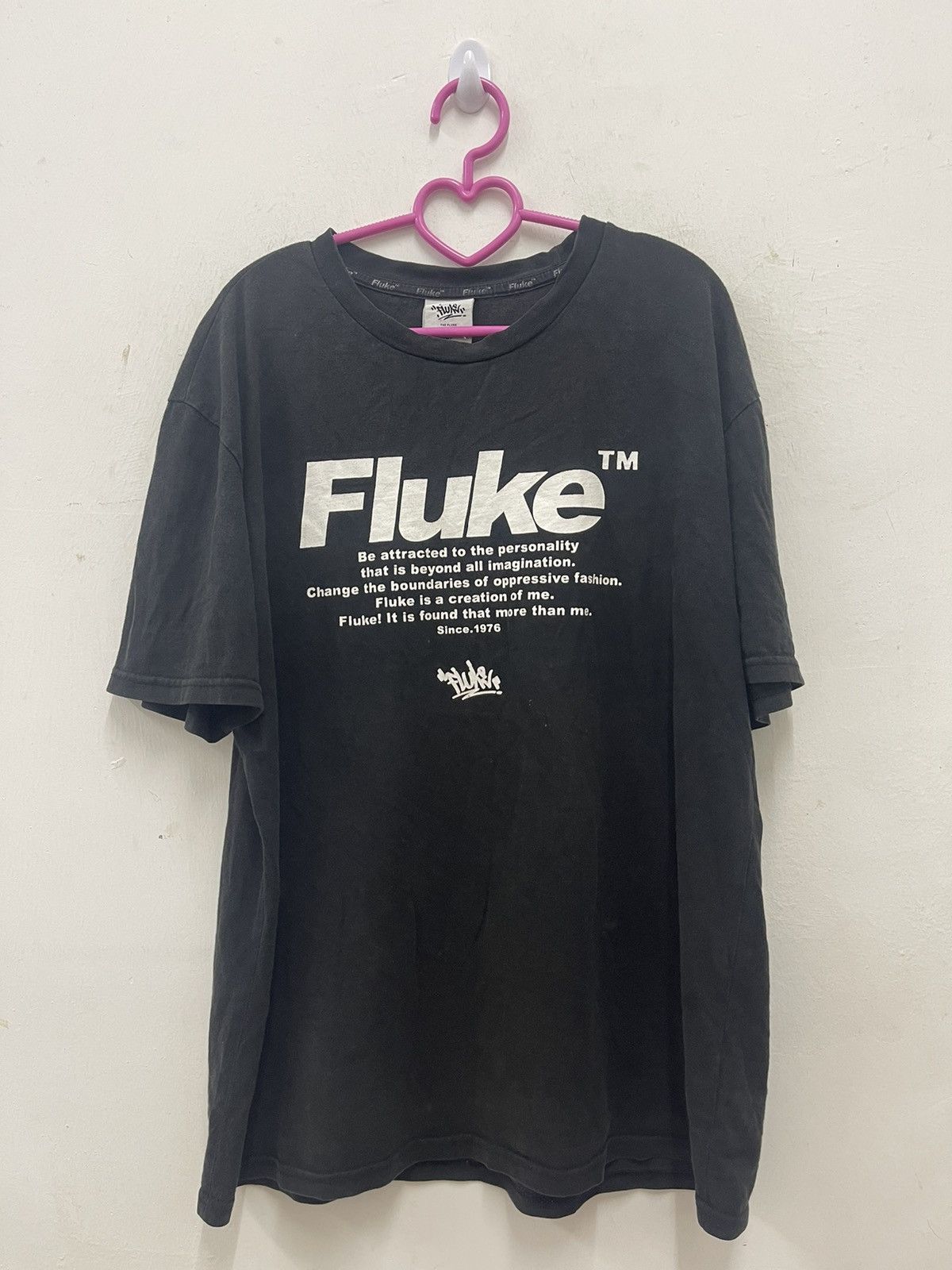 Image of Vintage Fluke Spell Out Streetwear Tee in Black, Men's (Size Large)