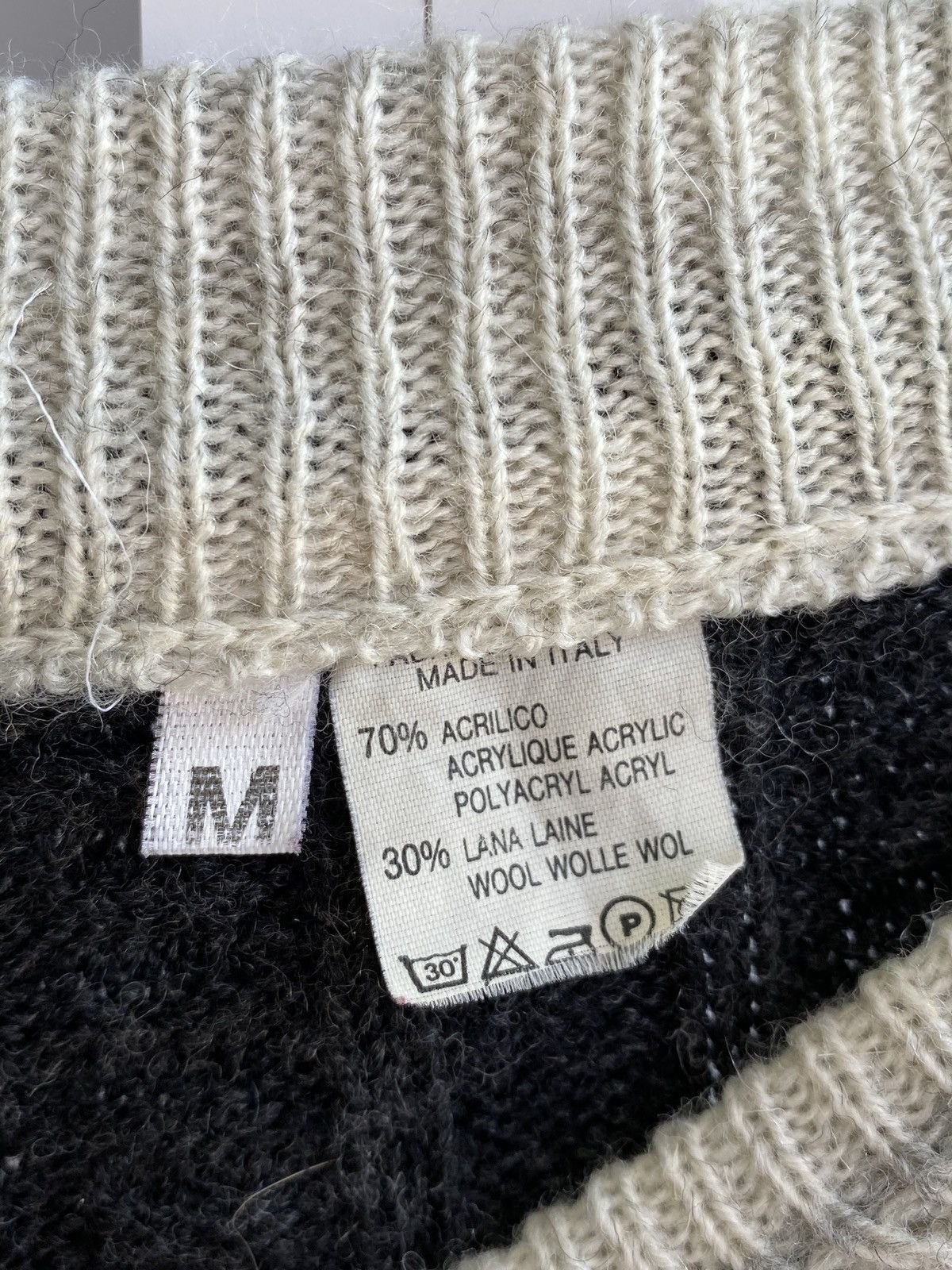 Vintage Vintage sweater made in Italy Size US M / EU 48-50 / 2 - 3 Thumbnail