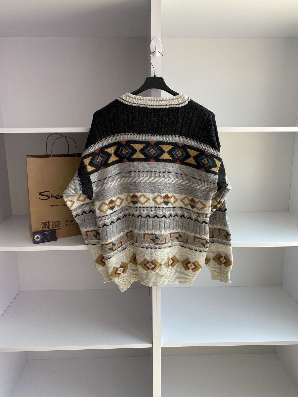 Vintage Vintage sweater made in Italy Size US M / EU 48-50 / 2 - 4 Thumbnail