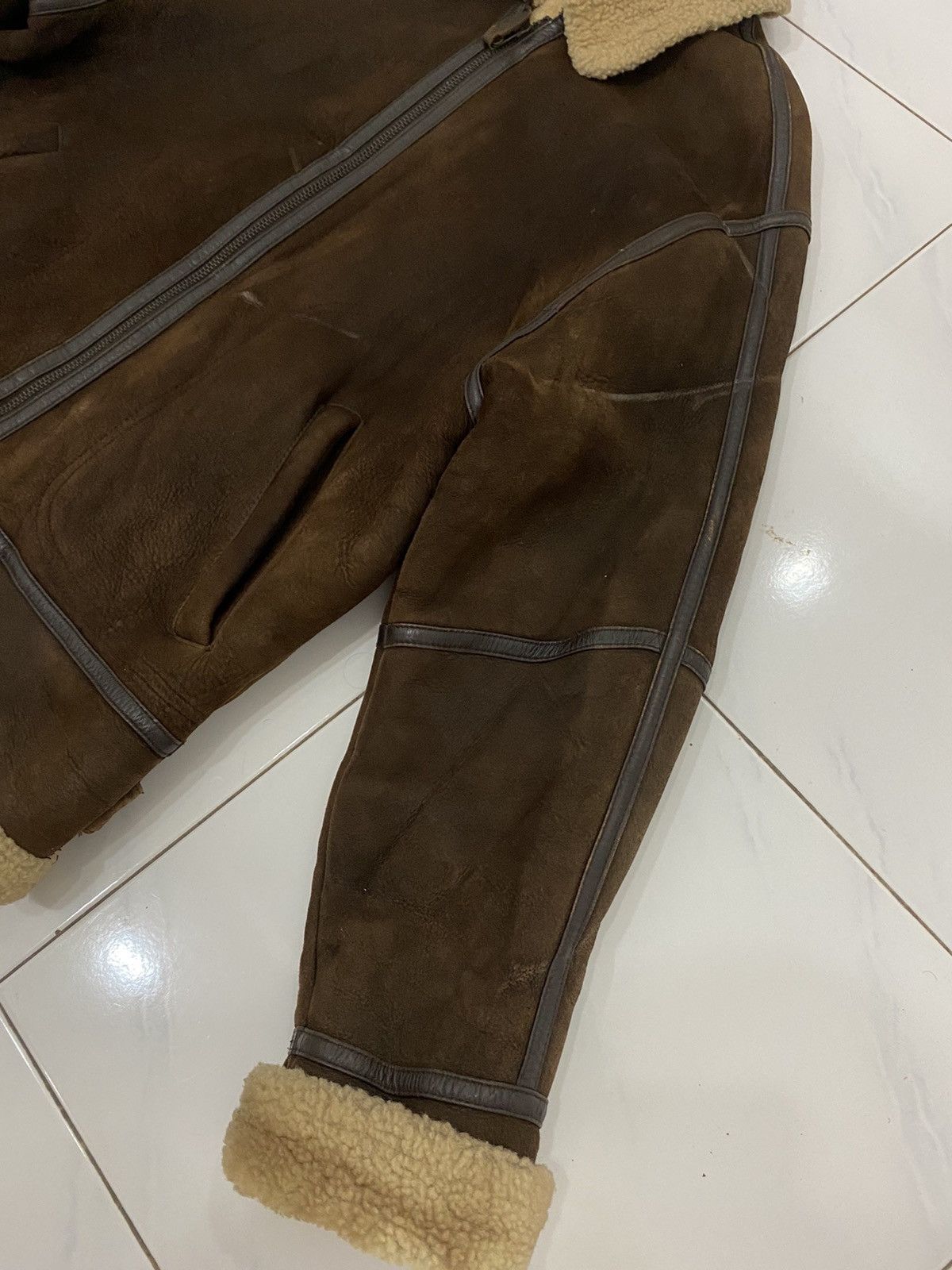 Japanese Brand VTG 90’s B-3 Indians Genuine Leather Shearling Jacket Size US L / EU 52-54 / 3 - 4 Thumbnail