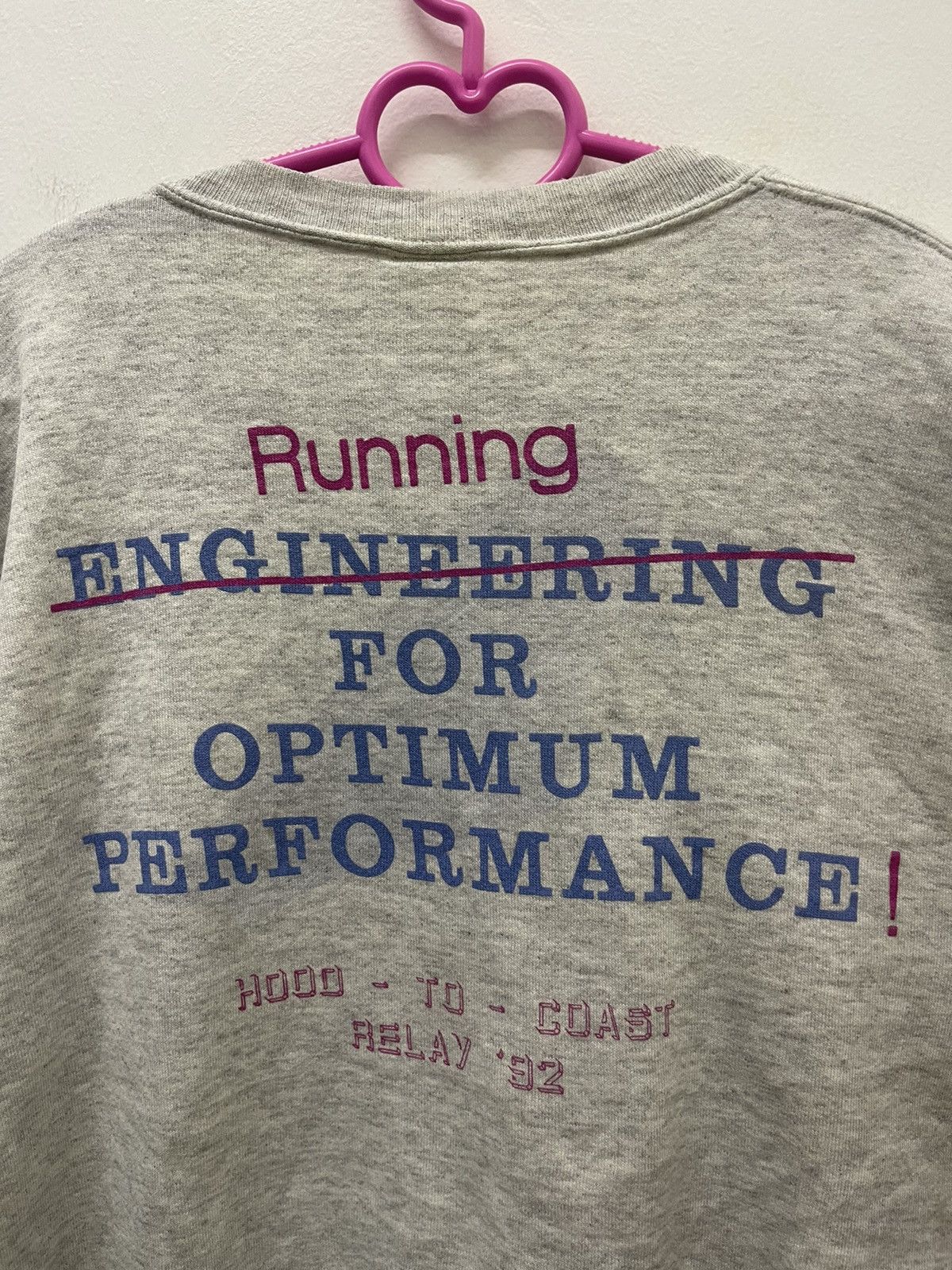 Russell Athletic Rare Vintage HGI Feets Of Engineering Spell Out Sweatshirt Size US L / EU 52-54 / 3 - 7 Thumbnail