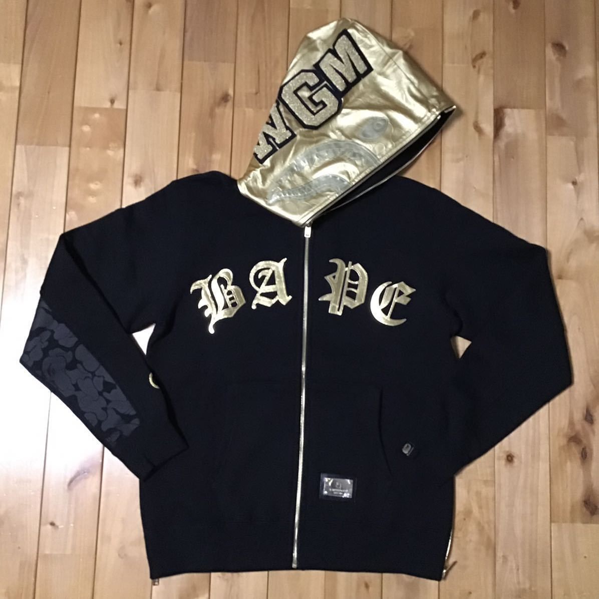 Bape black gold hoodie hotsell