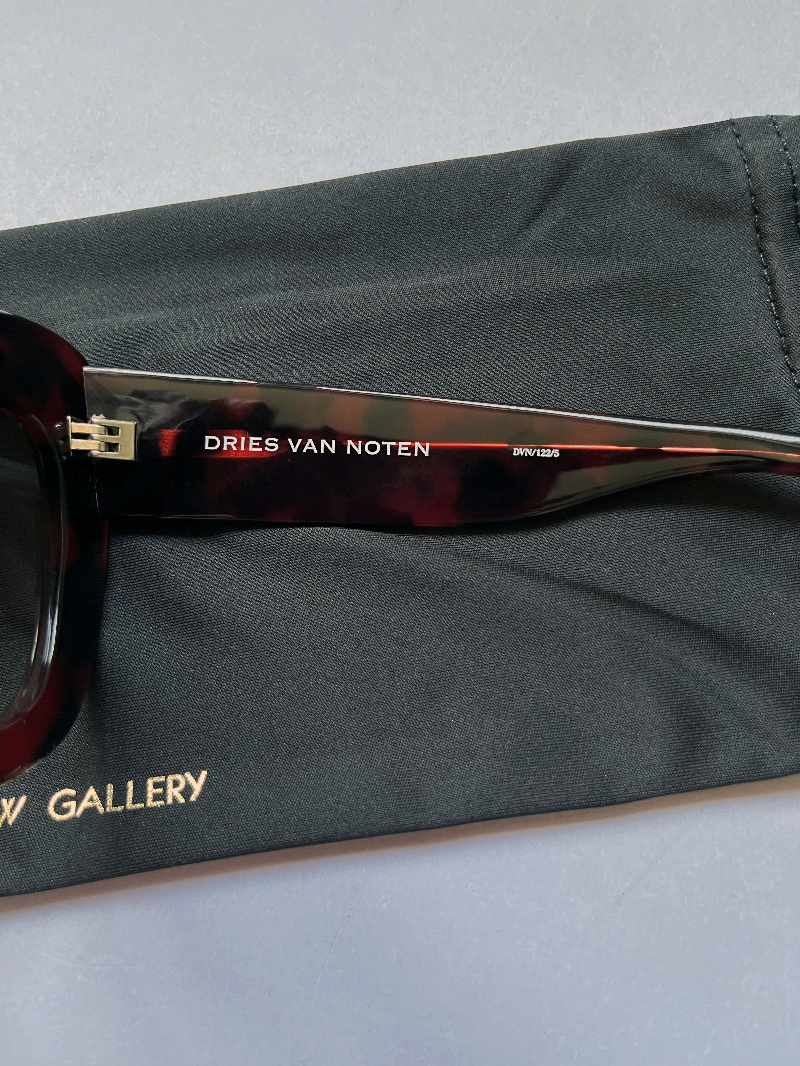 Dries Van Noten × Linda Farrow ⚡️QUICK SALE⚡️Dries Van Noten x Farrow Oversized Sunglasses Size ONE SIZE - 4 Thumbnail